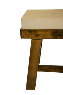 Potter's Stand Table