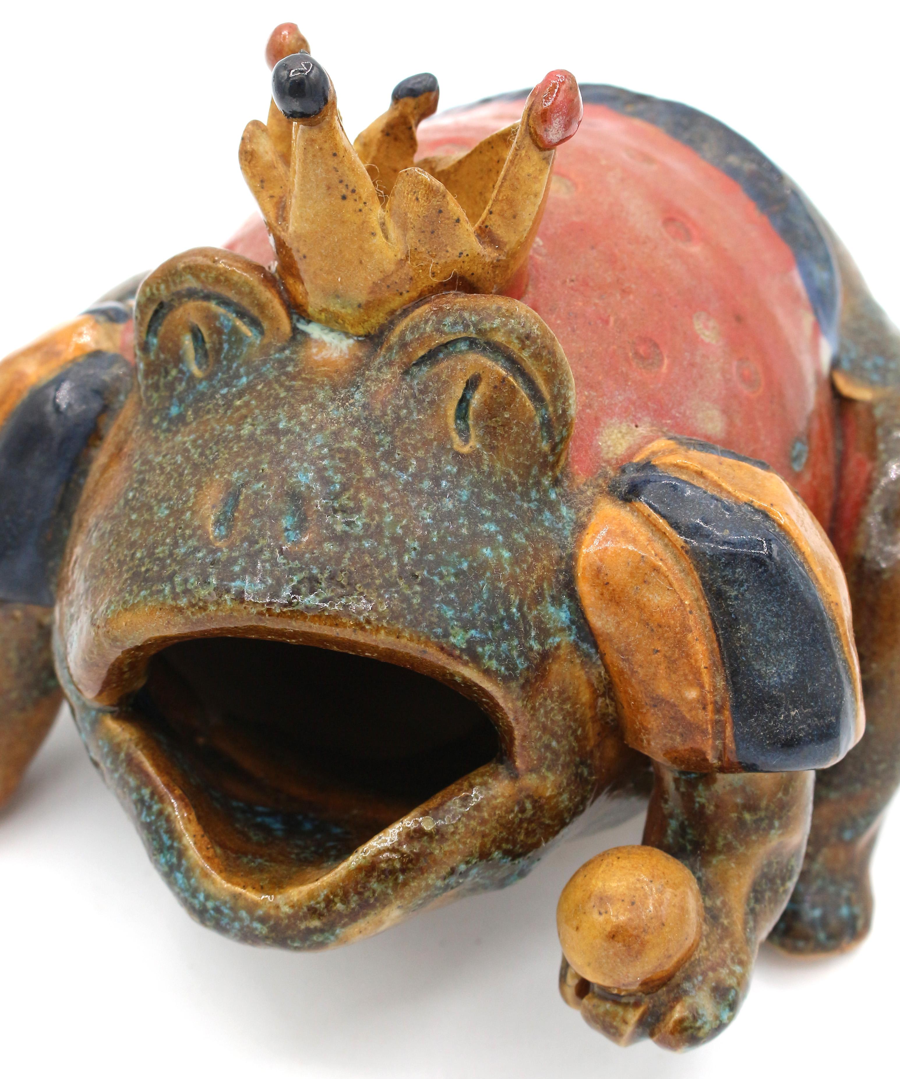Töpferwaren „Frog King“ von Crystal King (Keramik) im Angebot