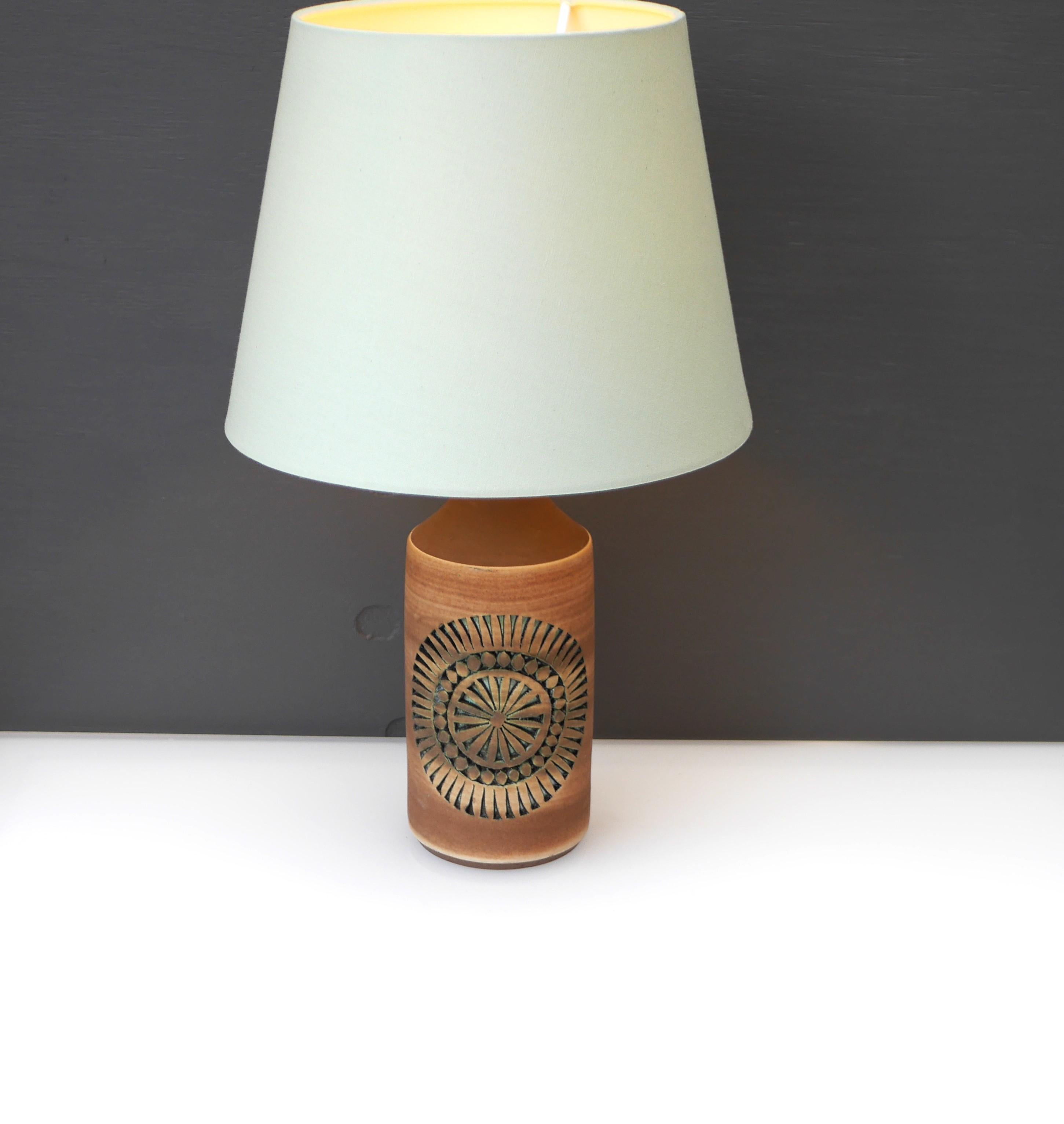 Pied de lampe en poterie par Anagrius pour Alingsås, Suède Bon état - En vente à Skarpnäck, SE