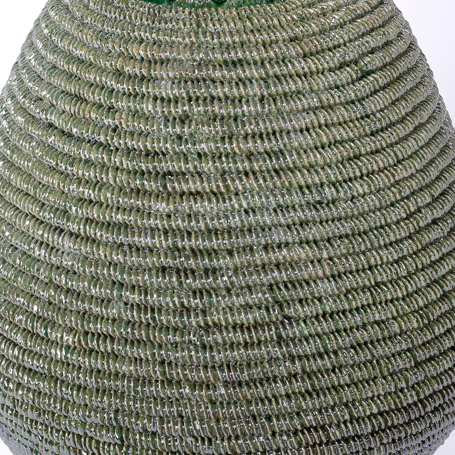 Keramik oder glasierte Terrakotta-Keramik mit Deckel aus Ananasglas oder Urne (Glasiert)