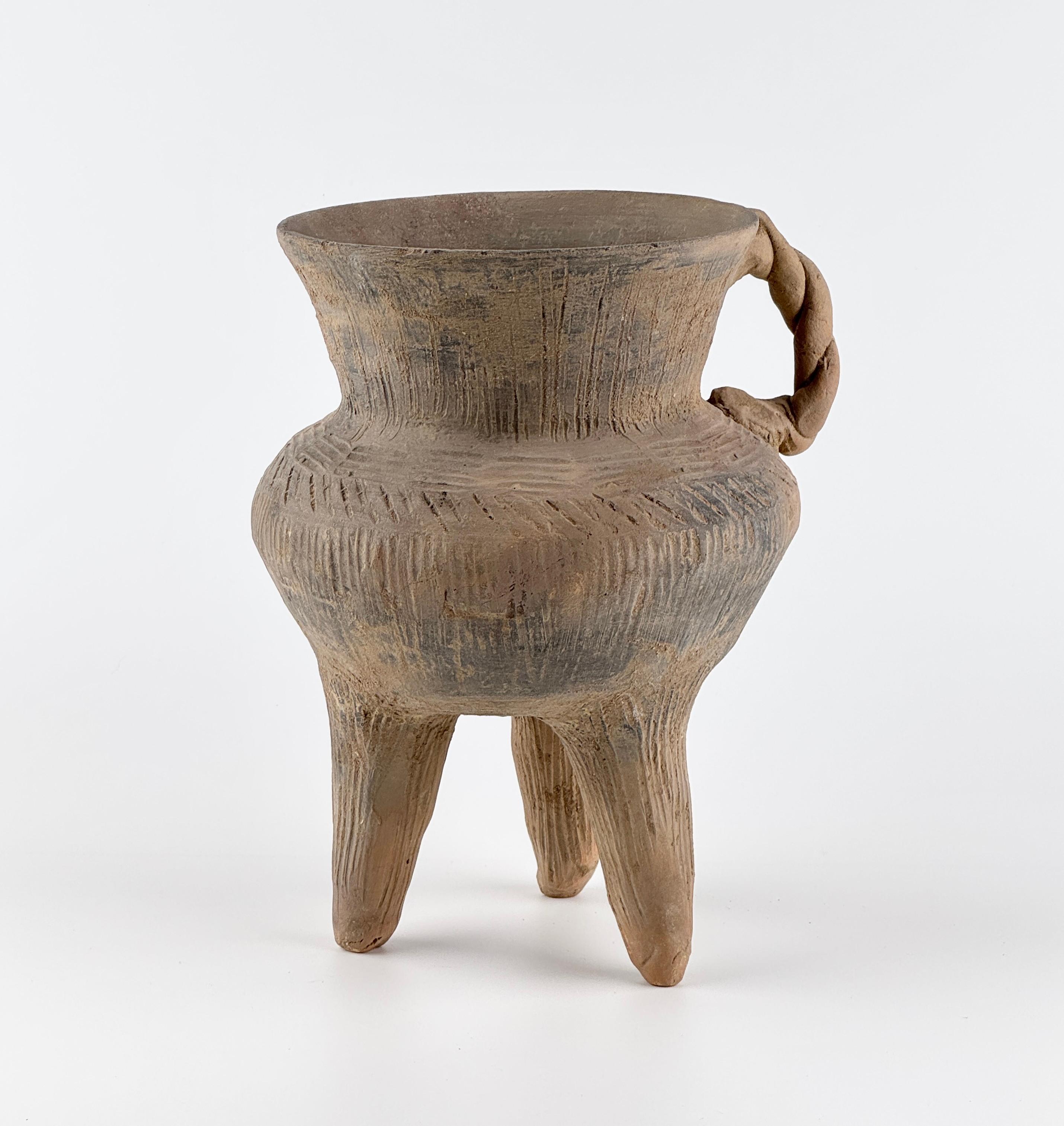 Pottery Tripod Vessel, Neolithic Period For Sale 2