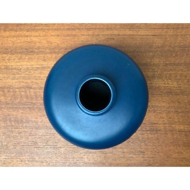 Pottery Vase from Steuler, West Germany, 1960s, in Very Good conditions. Designed 1960 to 1969 This piece has an attribution mark.

Additional information:
Materials: Ceramic
Color: Blue
Styles: Mid-Century Modern
Country of Origin: Germany
Item