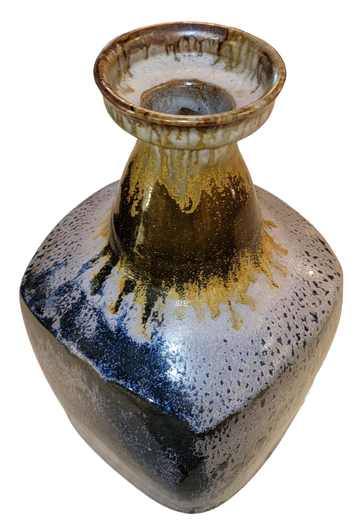 Modern Pottery Vase With Drip Paint For Sale