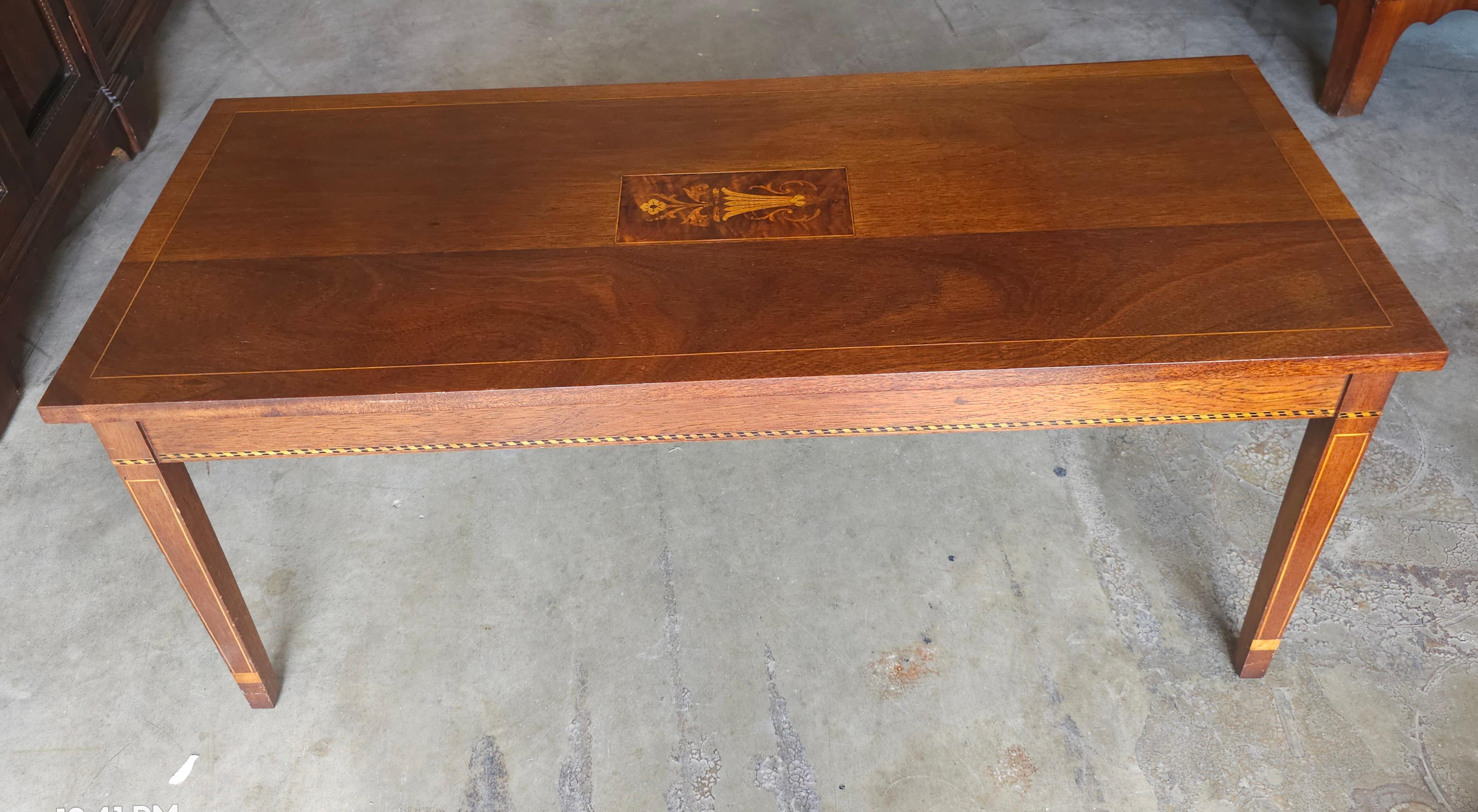 Gebrüder Potthast. Federal Satinwood & Ebenholz Intarsien Mahagoni Cocktail, Couchtisch im Angebot 3