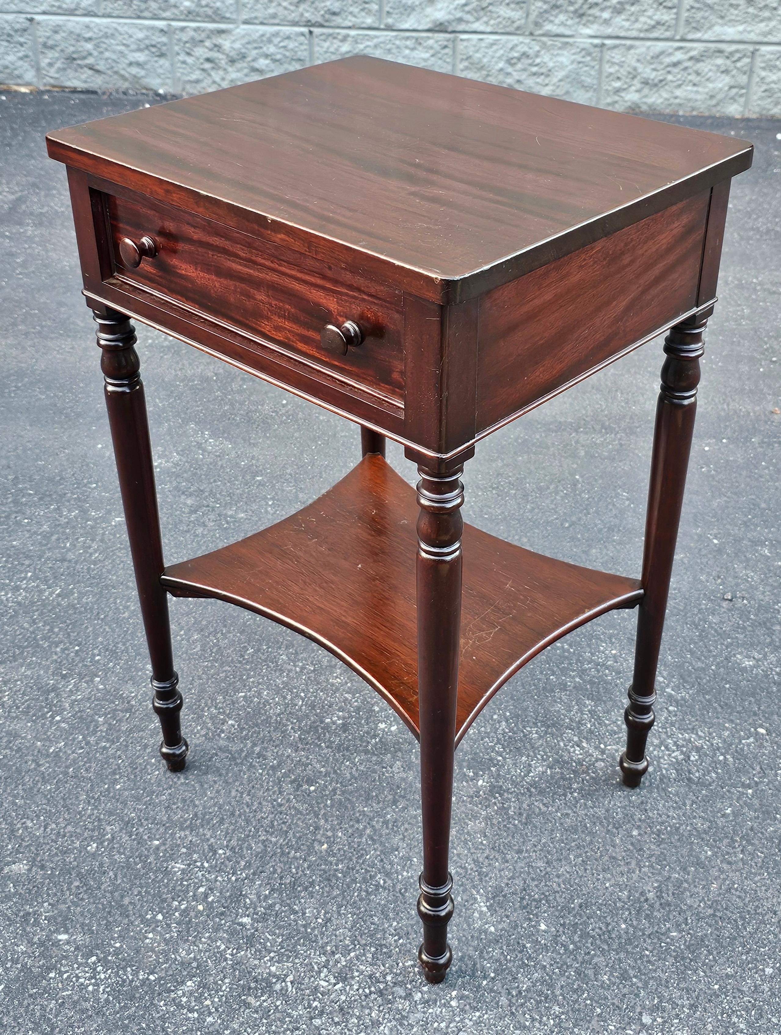 Potthast Brothers Mid Century American Federal Mahogany Handcrafted Side Table For Sale 1