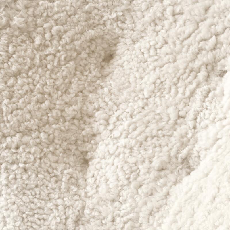 Pouf ATD 1 en peau de mouton Clair de lune et Oak par &Tradition Neuf - En vente à Dubai, AE
