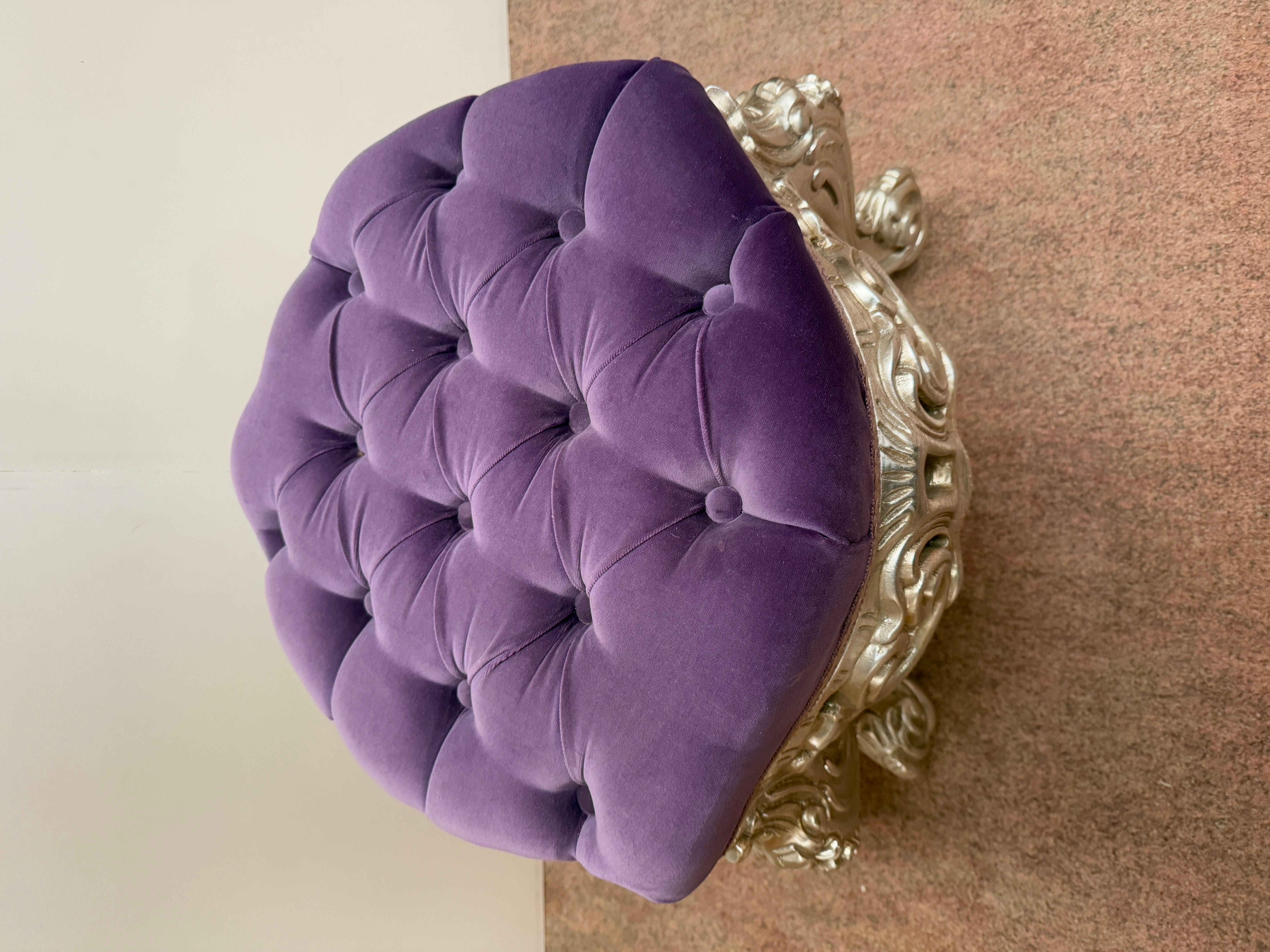 Baroque Luxury Italian 20th century silvered carved wood pouf purple color For Sale
