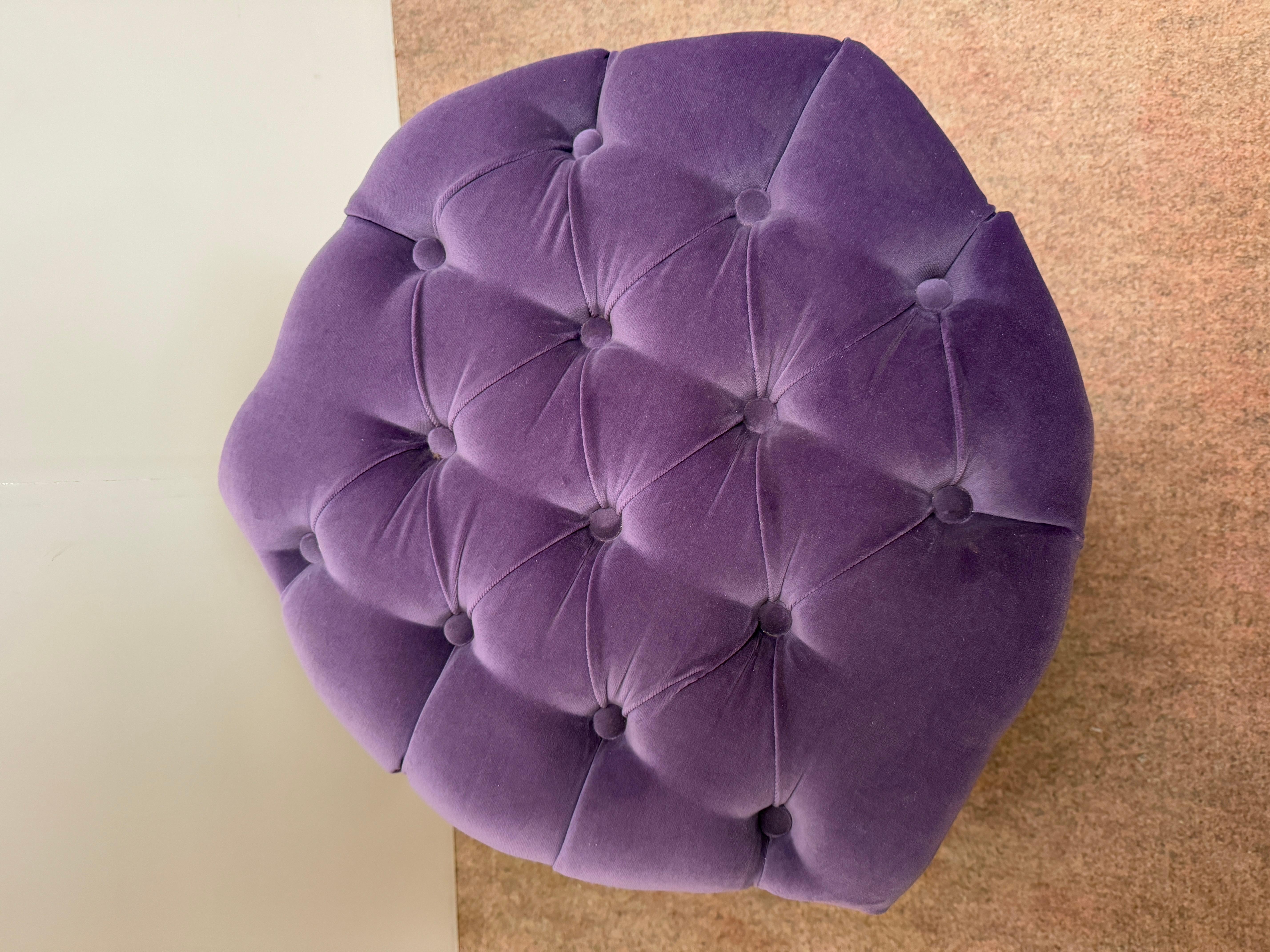 Hand-Carved Luxury Italian 20th century silvered carved wood pouf purple color For Sale