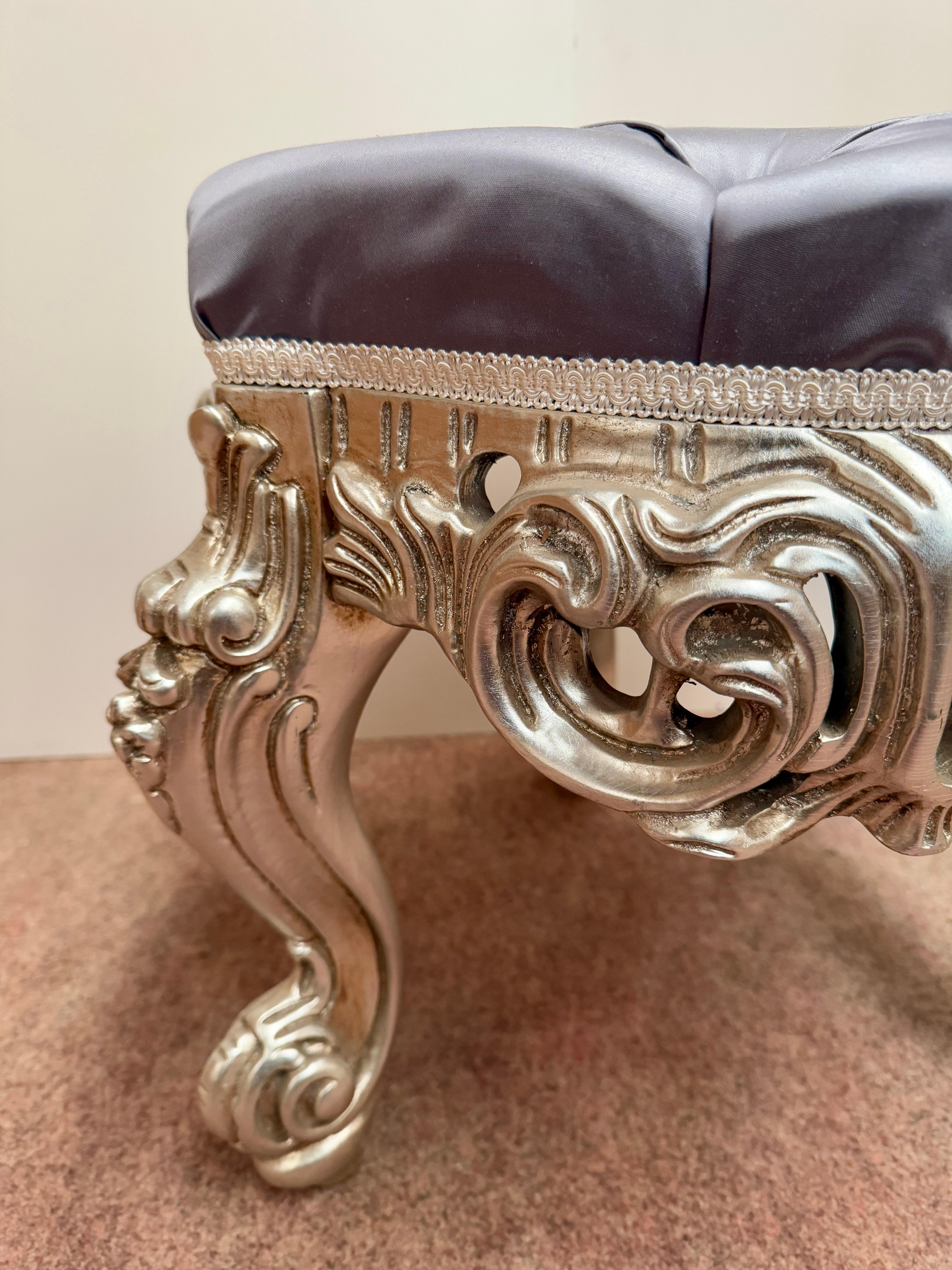 Baroque Italian 20th century silver-plated carved wood luxury pouf For Sale
