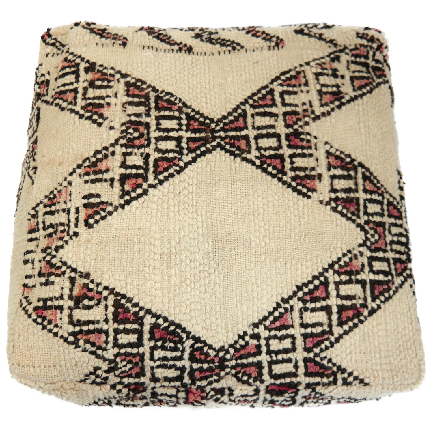 Beni Ourain pouf

Make your space completely unique with this gorgeous custom designed Moroccan Beni Ourain pouf.

This Moroccan pouf is made from a beautiful authentic vintage Beni Ourain rug. The old rugs are beautiful because of their life