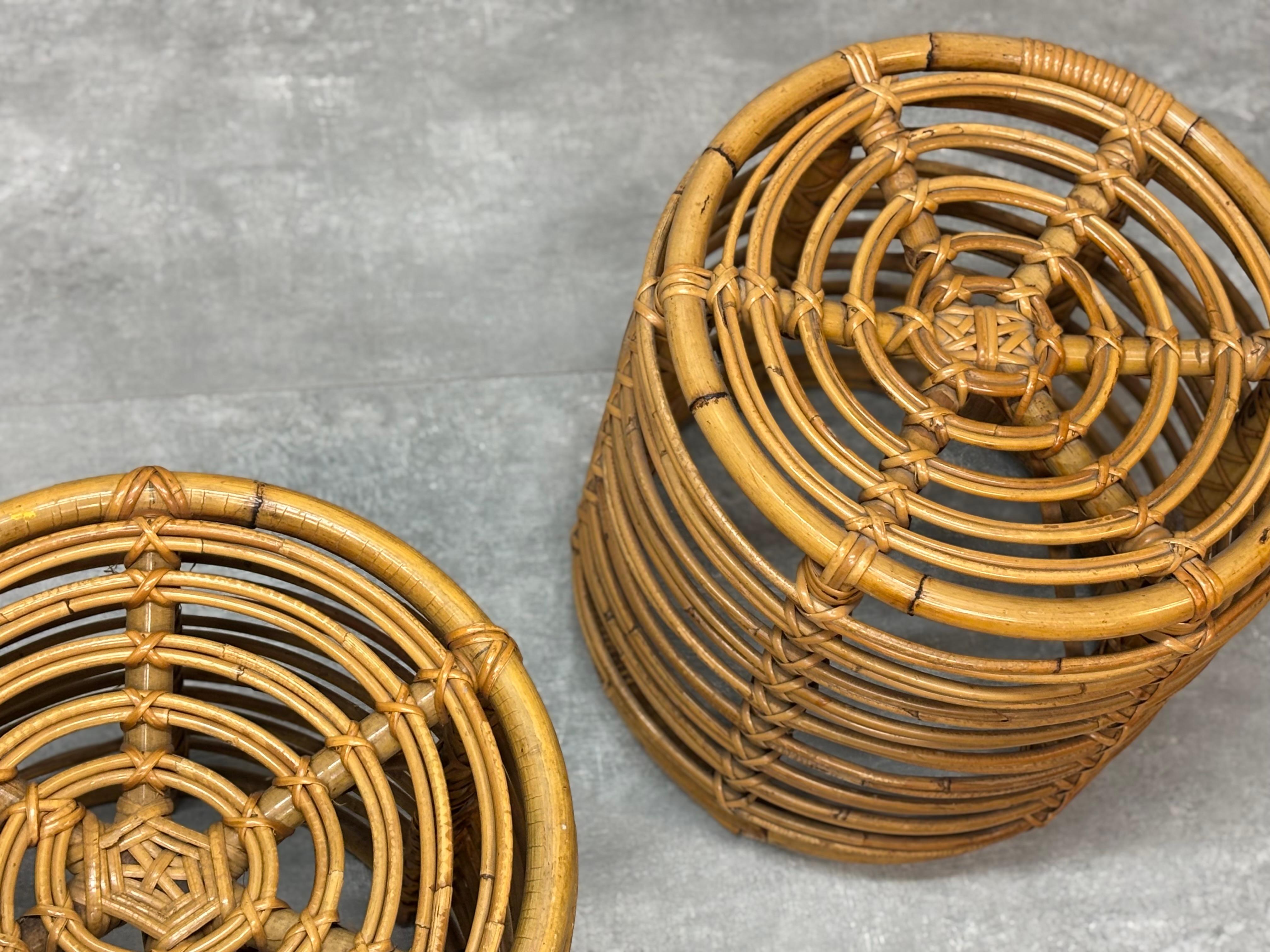 Pouf in vimini di Tito Agnoli per Bonacina, anni '60, set di 2 In condizioni buone in vendita a Quarrata, IT