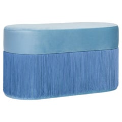 Pouf Pill L Pouf sculptural contemporain avec velours et franges par Houtique