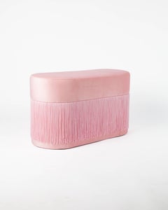 Pouf Pill Large Pink in Velvet Upholstery with Fringes