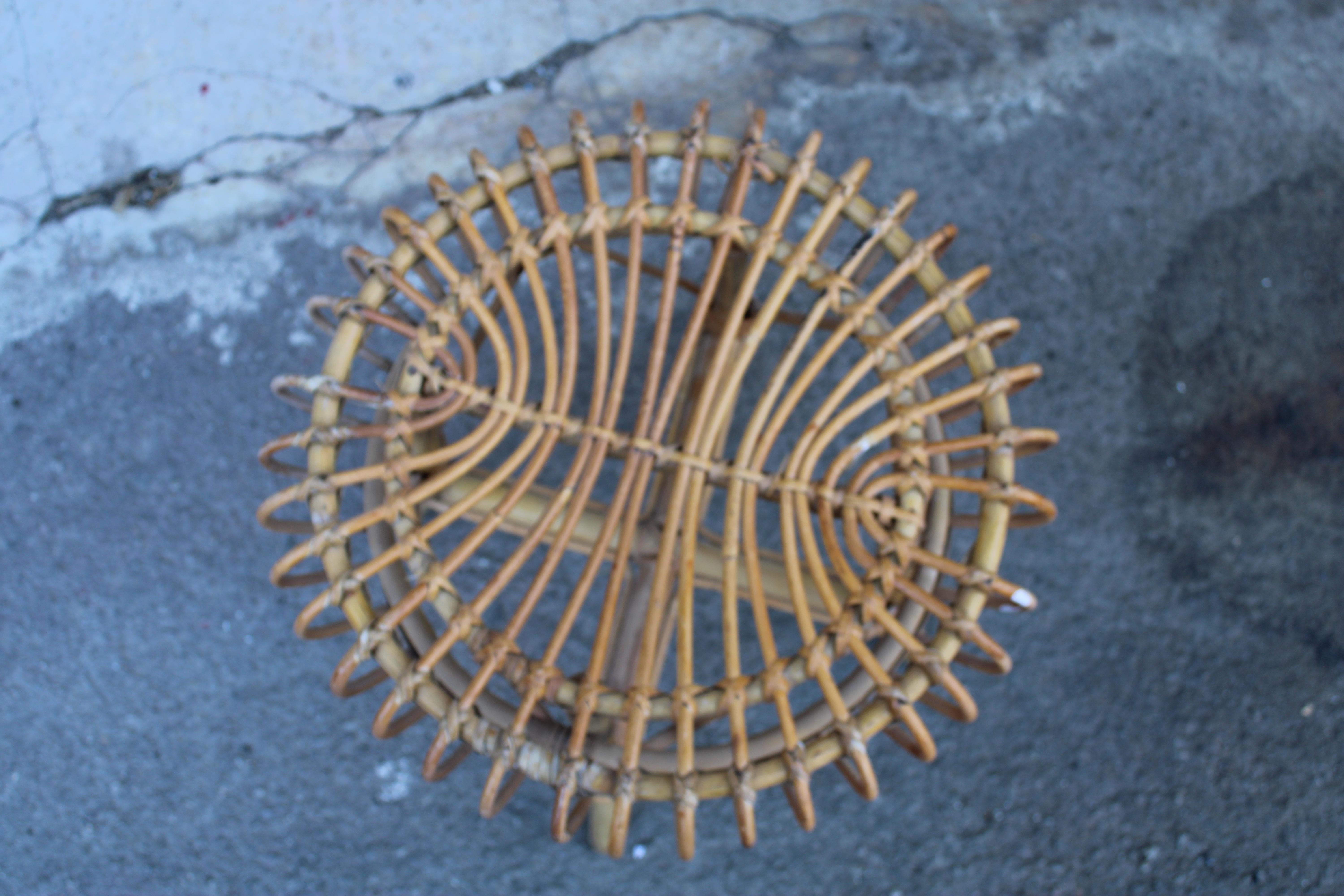 Bambou Pouf rond en bambou des années 1960 style Franco Albini en vente