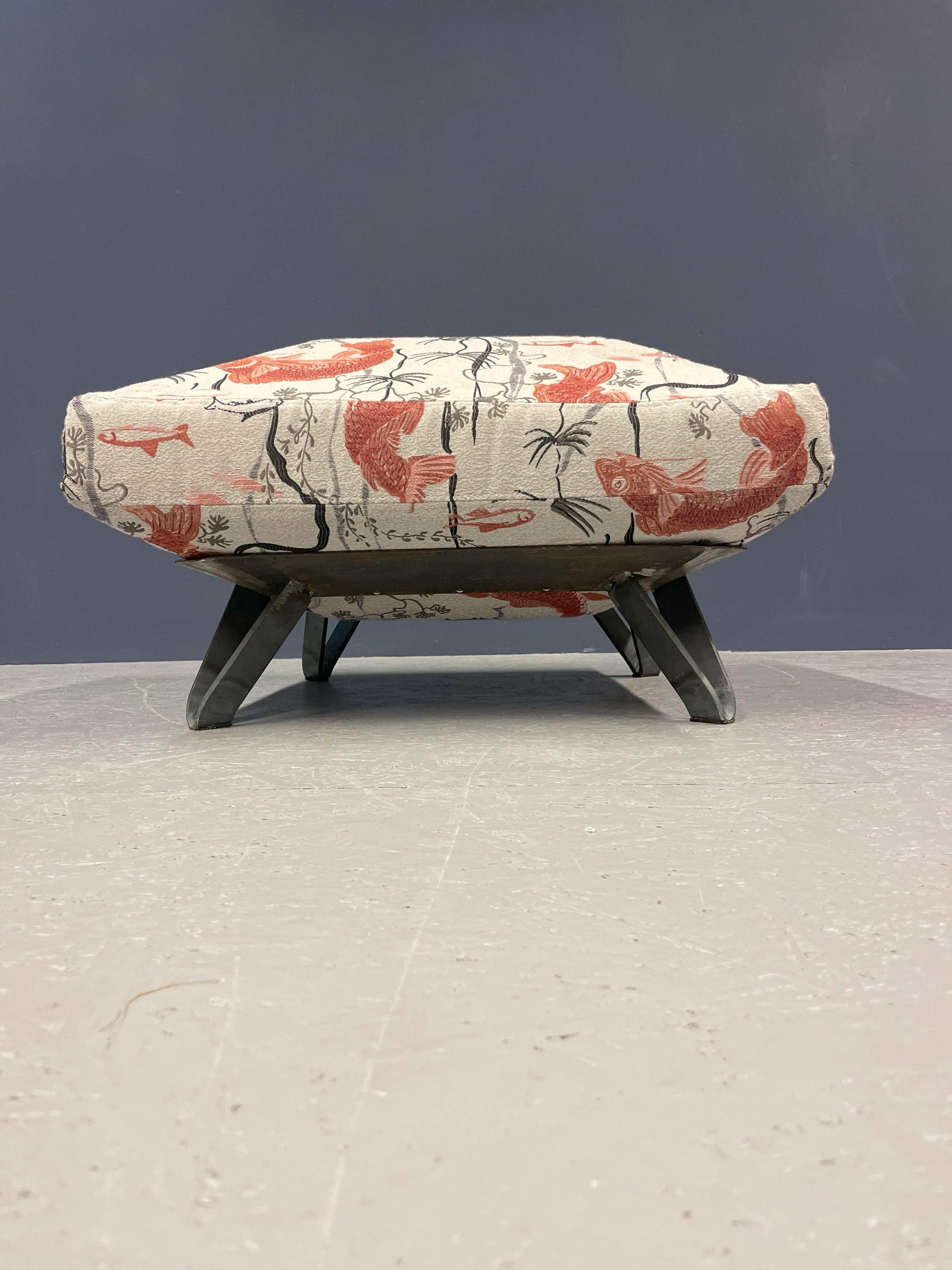 Pouf with a fish-patterned square pillow and iron legs For Sale 5