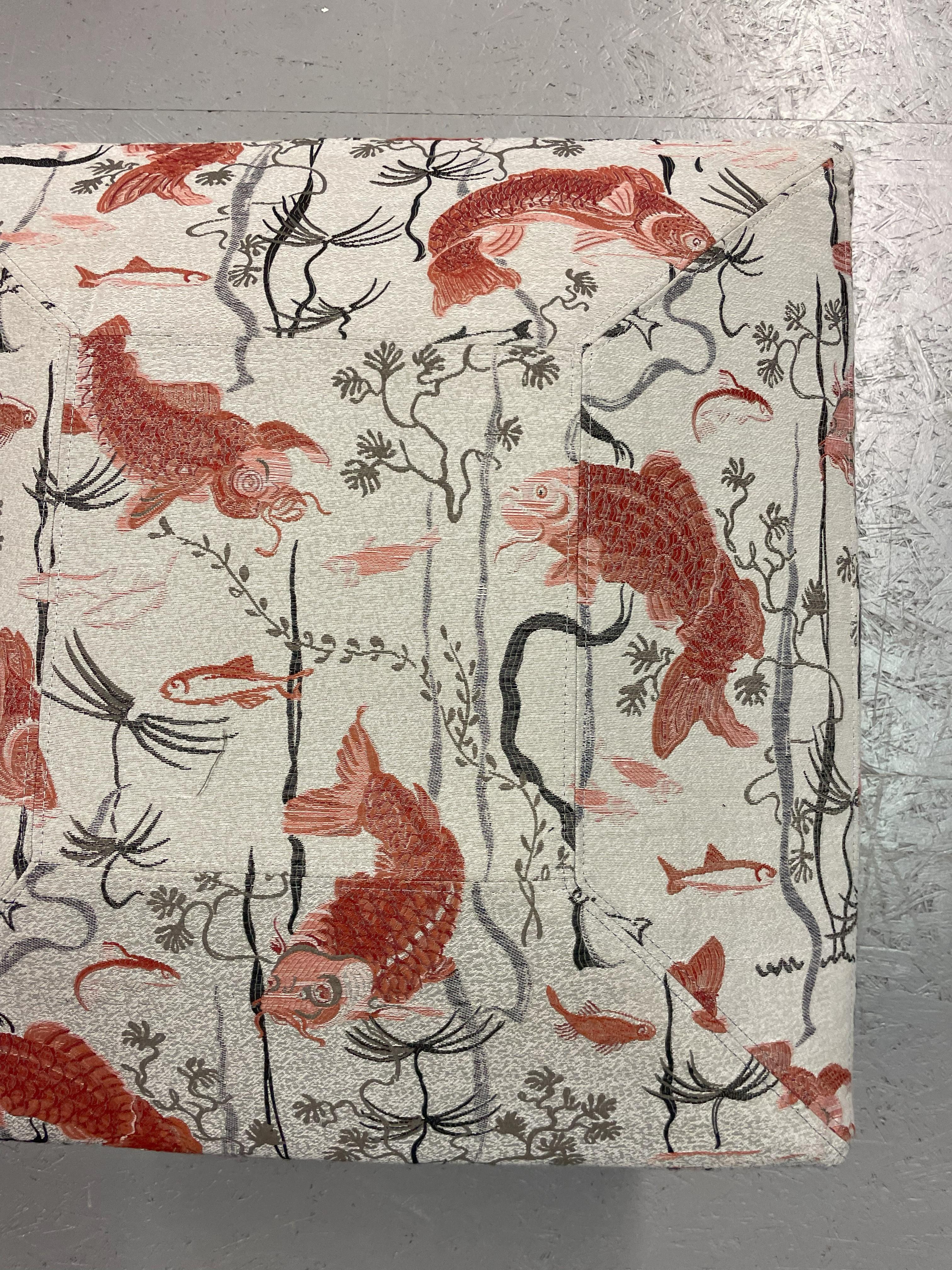 Pouf with a fish-patterned square pillow and iron legs For Sale 10