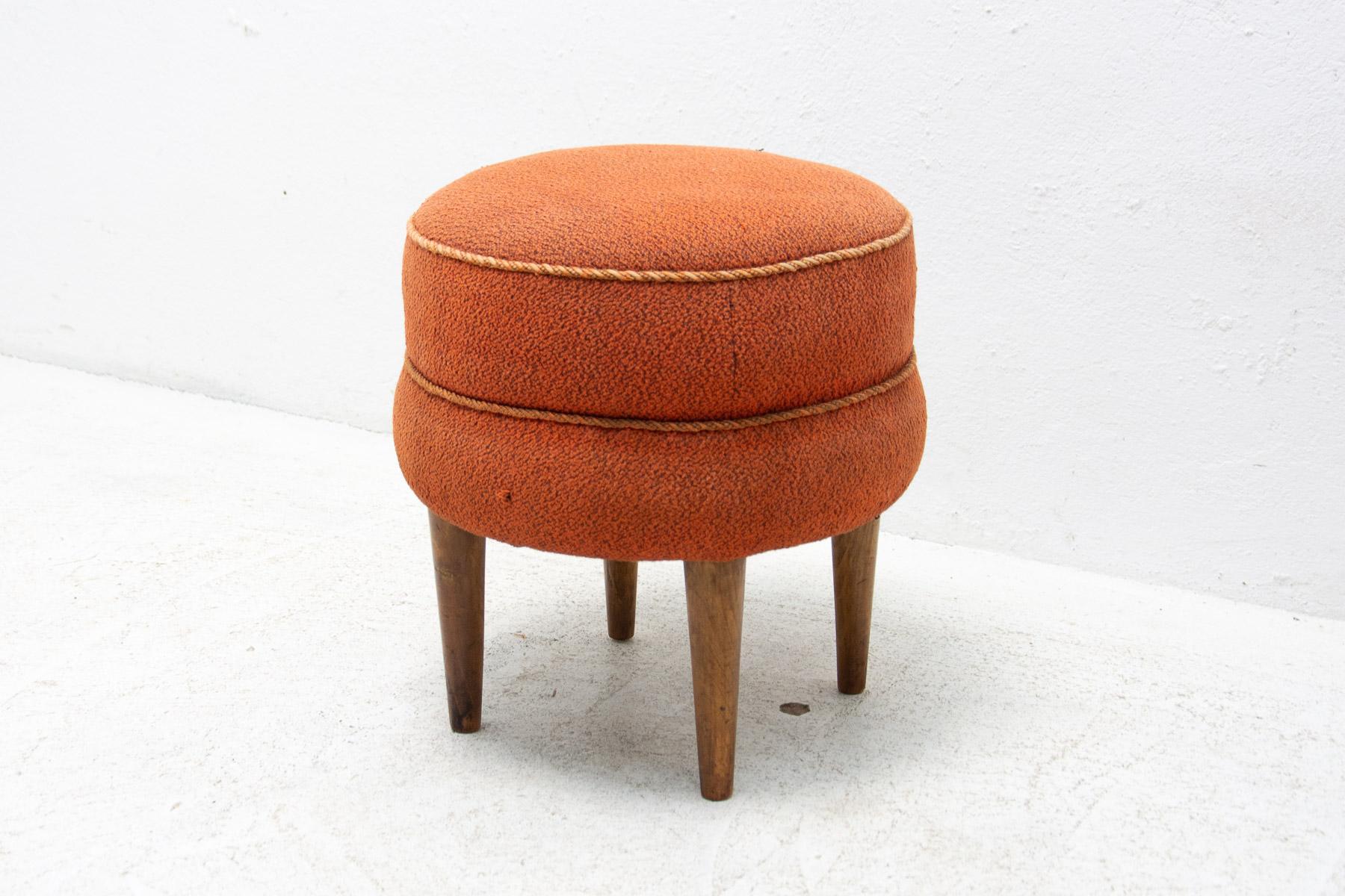 This pouffe- footstool was designed by Jindrich Halabala and made in UP Závody company in the 1930´s.

A very comfortable retro chic. In good Vintage condition, showing signs of age and using.

Dimensions: 37 x 42 x 37 cm (Width x Height x