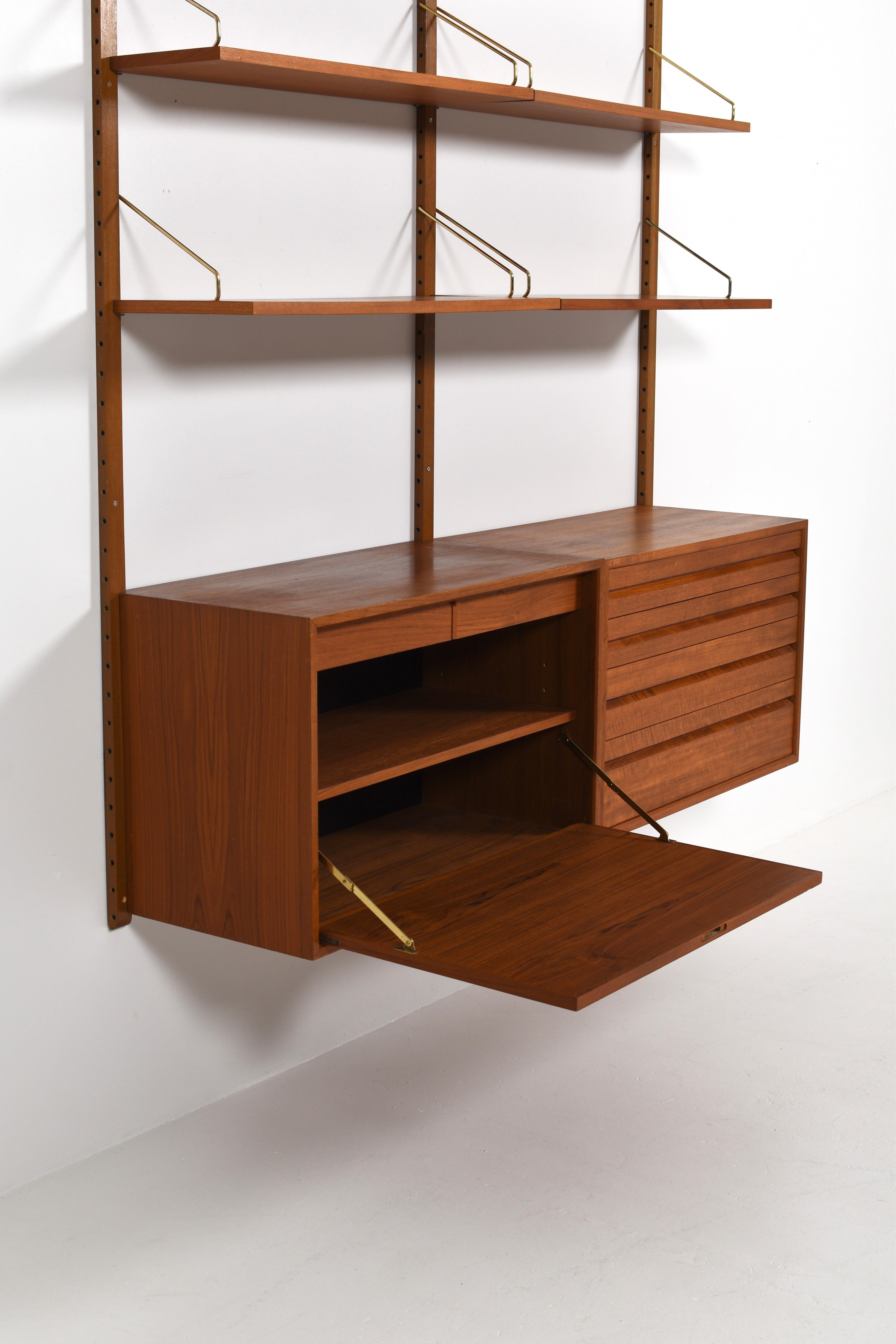 Metal Poul Cadovius, Teak Royal System, Scandinavian Midcentury, Denmark 1960s For Sale