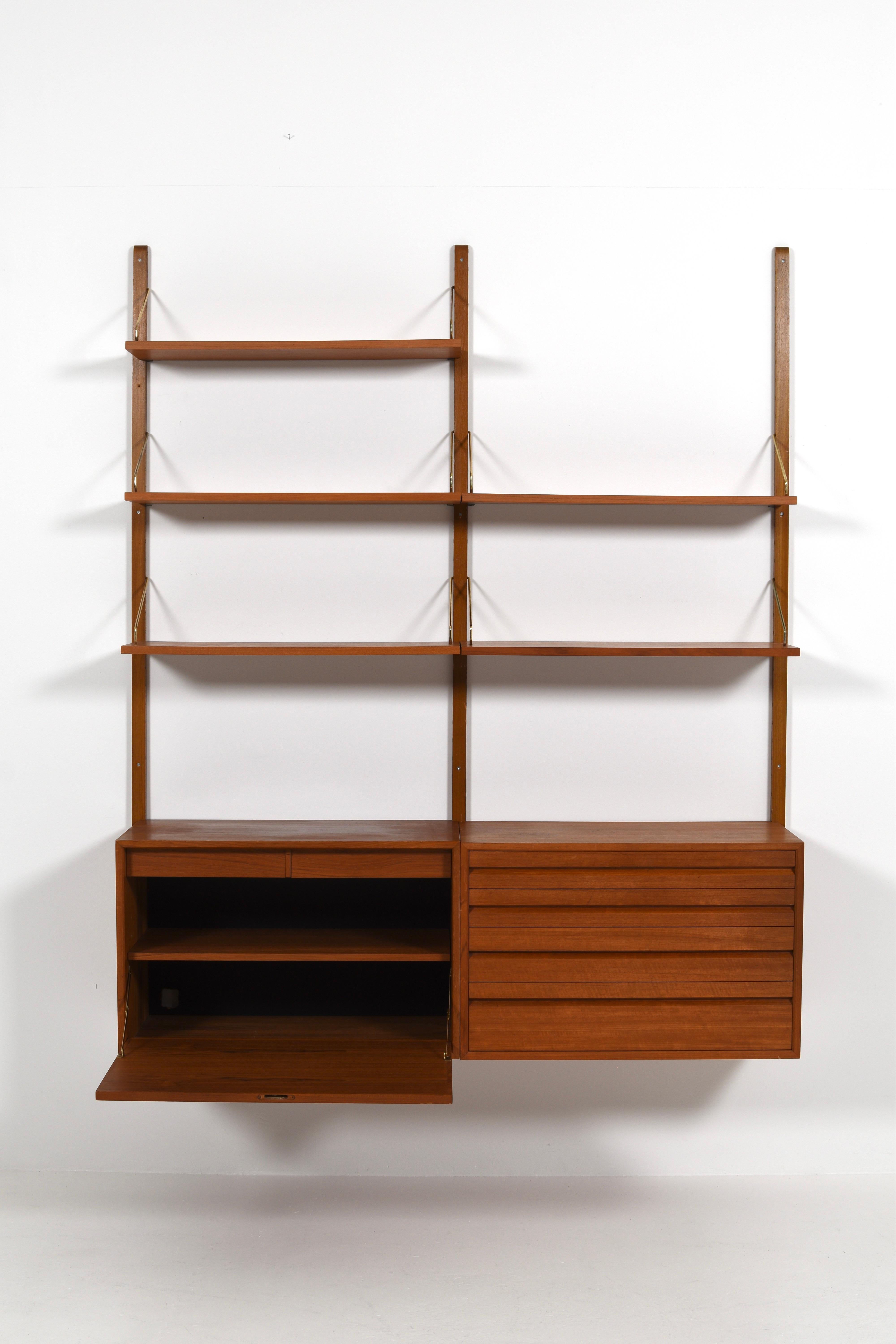 Poul Cadovius, Teak Royal System, Scandinavian Midcentury, Denmark 1960s For Sale 2