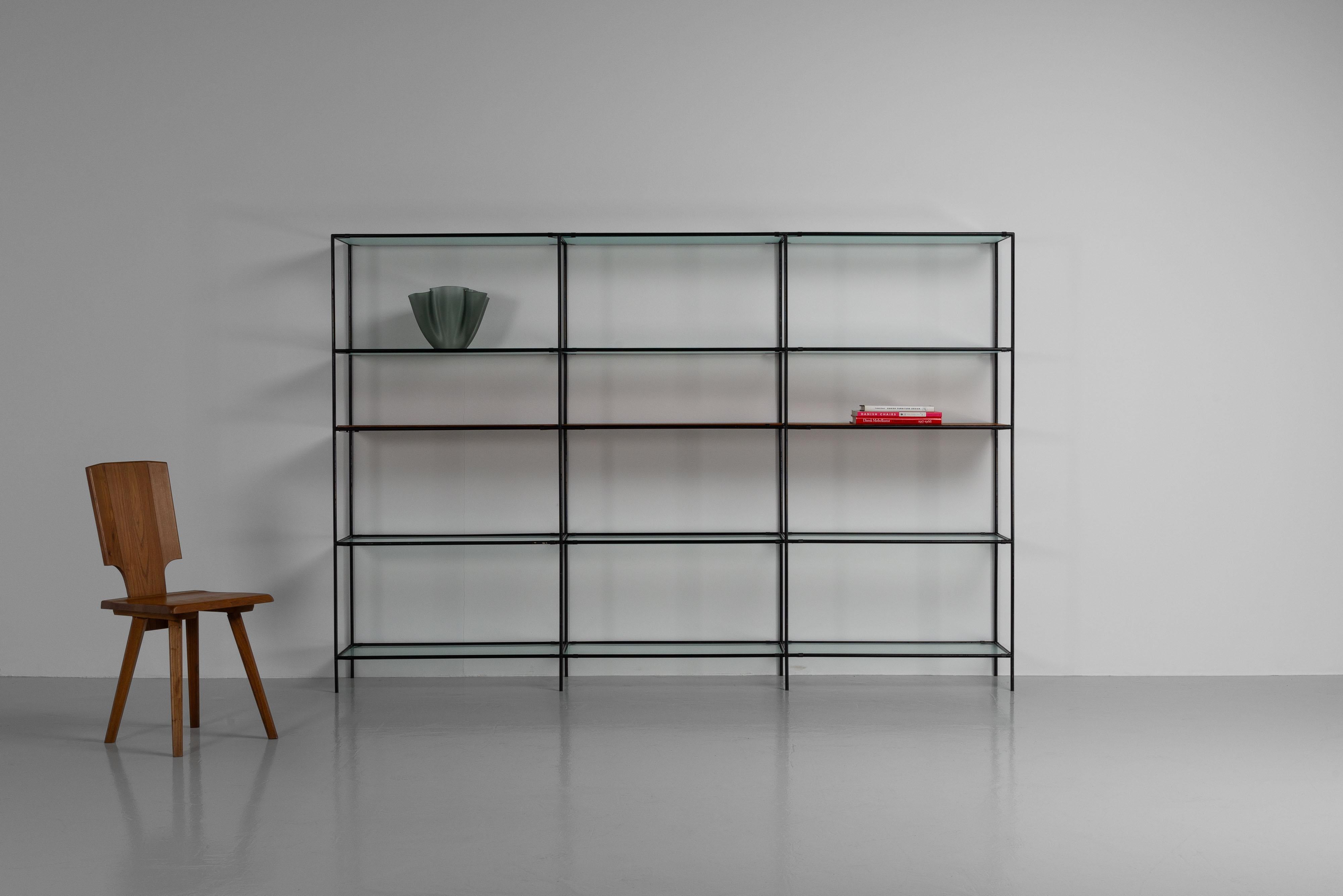 Scandinavo moderno Poul Cadovius Abstracta scaffale in teak Danimarca 1960 in vendita