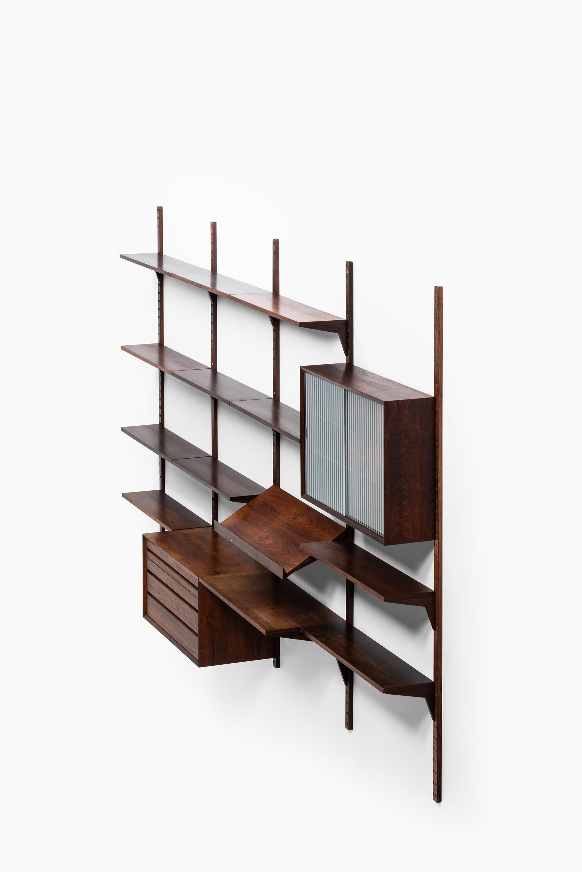 ‘Cado’ wall system / bookcase designed by Poul Cadovius. Produced in Denmark.