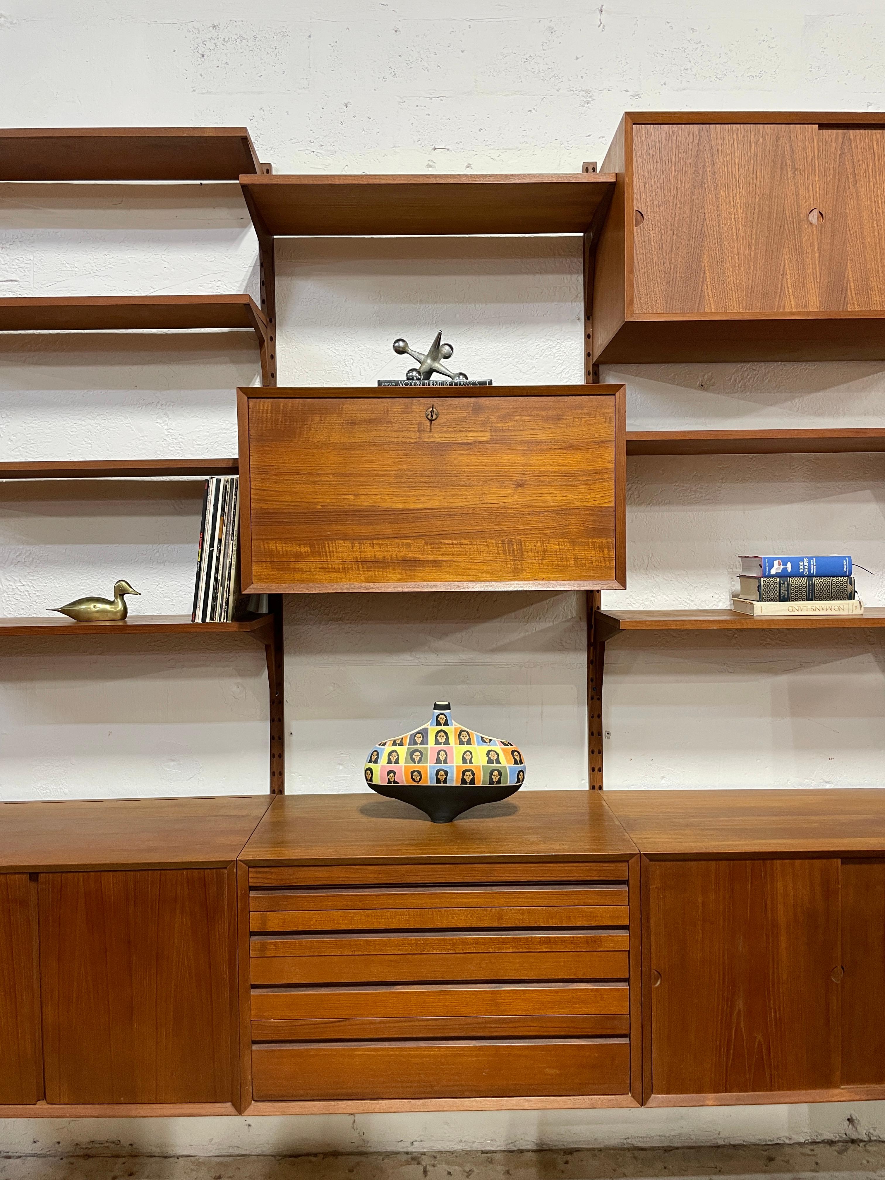 Danois Poul Cadovius Cado Danish Modern Shelf System Wall Unit en vente