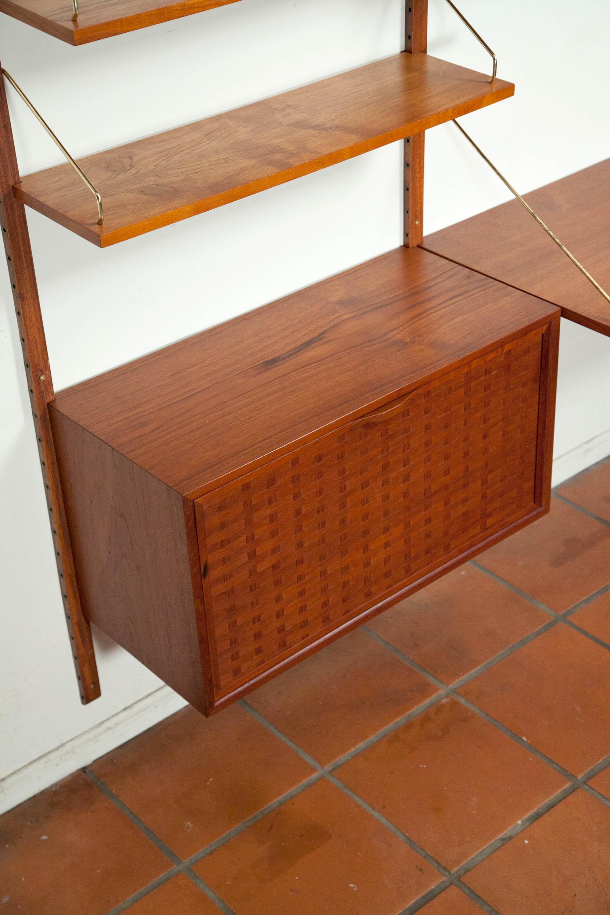 Poul Cadovius, Cado Royal System 3 Bay Teak Modular Wall Unit, Denmark, 1960s 6