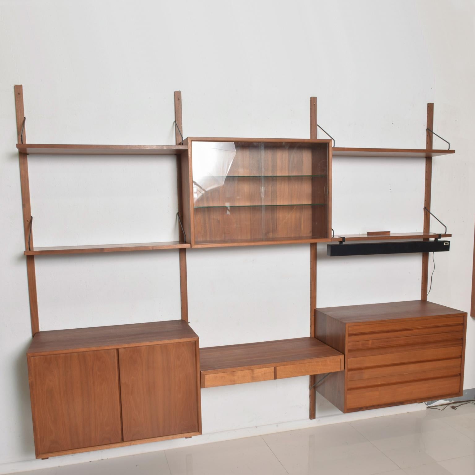 royal system cado