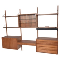 Poul Cadovius:: Cado:: Royal System Wall Unit en teck Midcentury Danish Modern