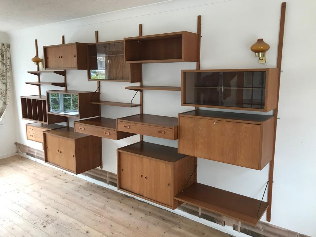 Poul Cadovius Cado Royal System Wall Unit Shelving Bookcase 1960s 1970s in Teak For Sale 2