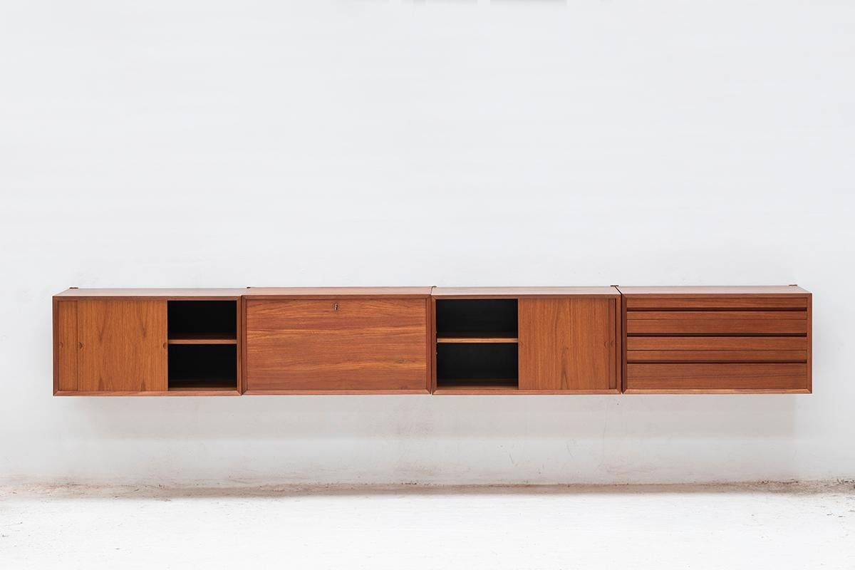 Mid-Century Modern Poul Cadovius Floating Sideboard in Teak, Denmark, 1960s For Sale