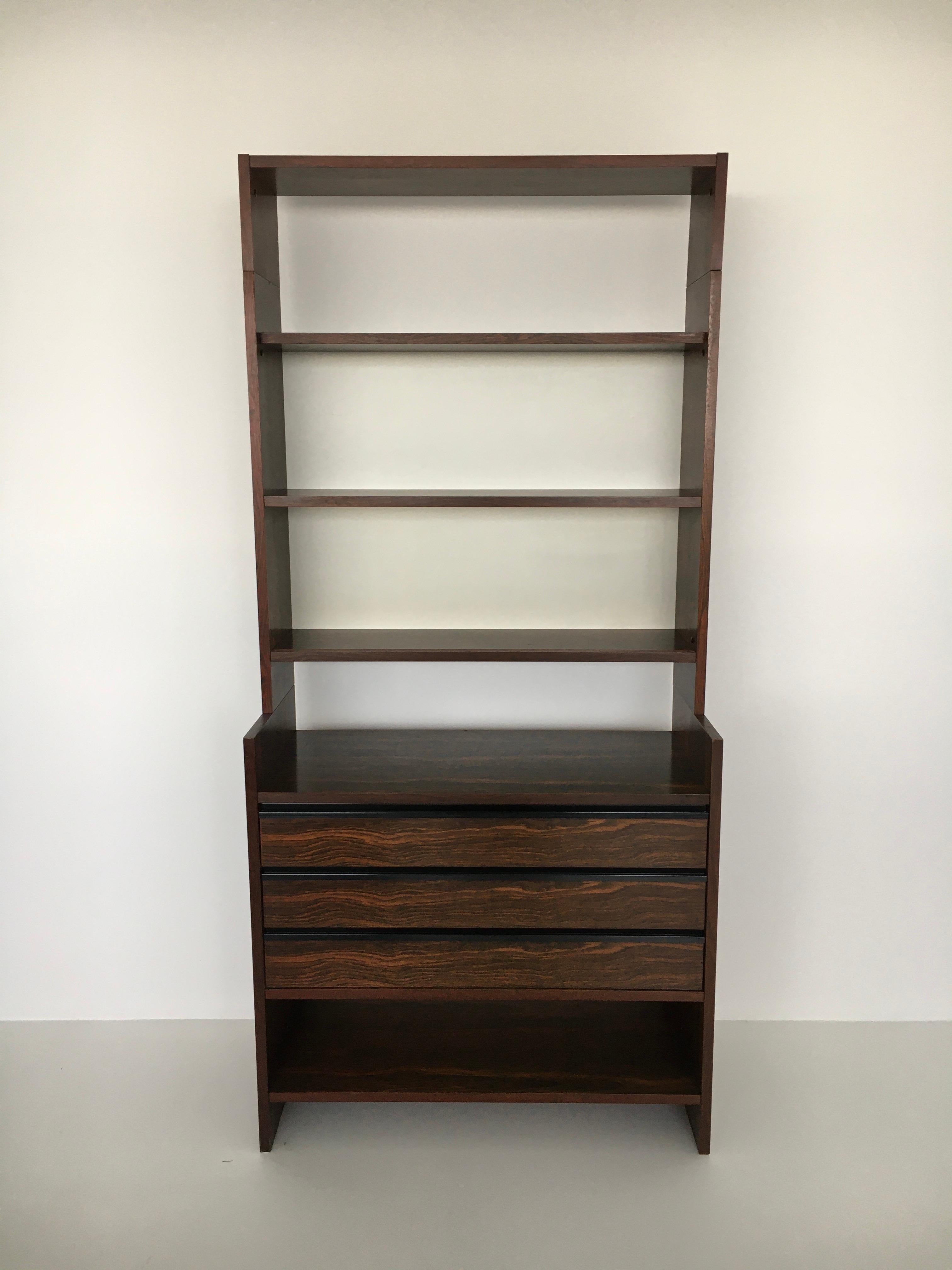 Poul Cadovius for klm rosewood cabinet, 1970’s In Good Condition For Sale In Delft, NL