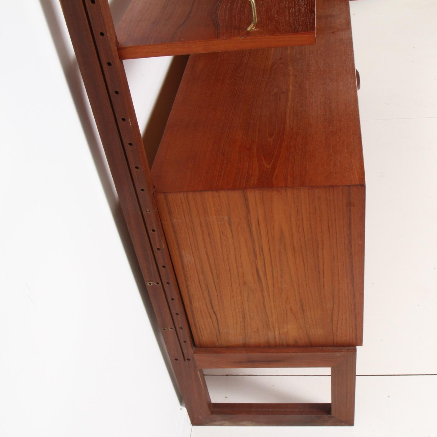 Mid-Century Modern Poul Cadovius for Royal System Walnut Free Standing Wall Unit