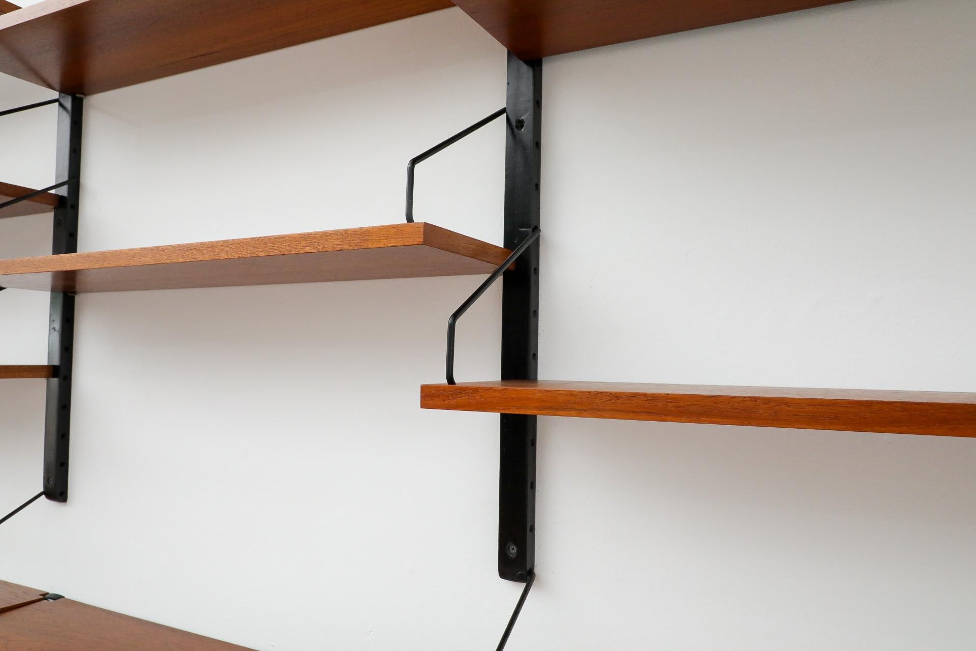 Poul Cadovius Four Section Shelving System for Royal System in Teak 7