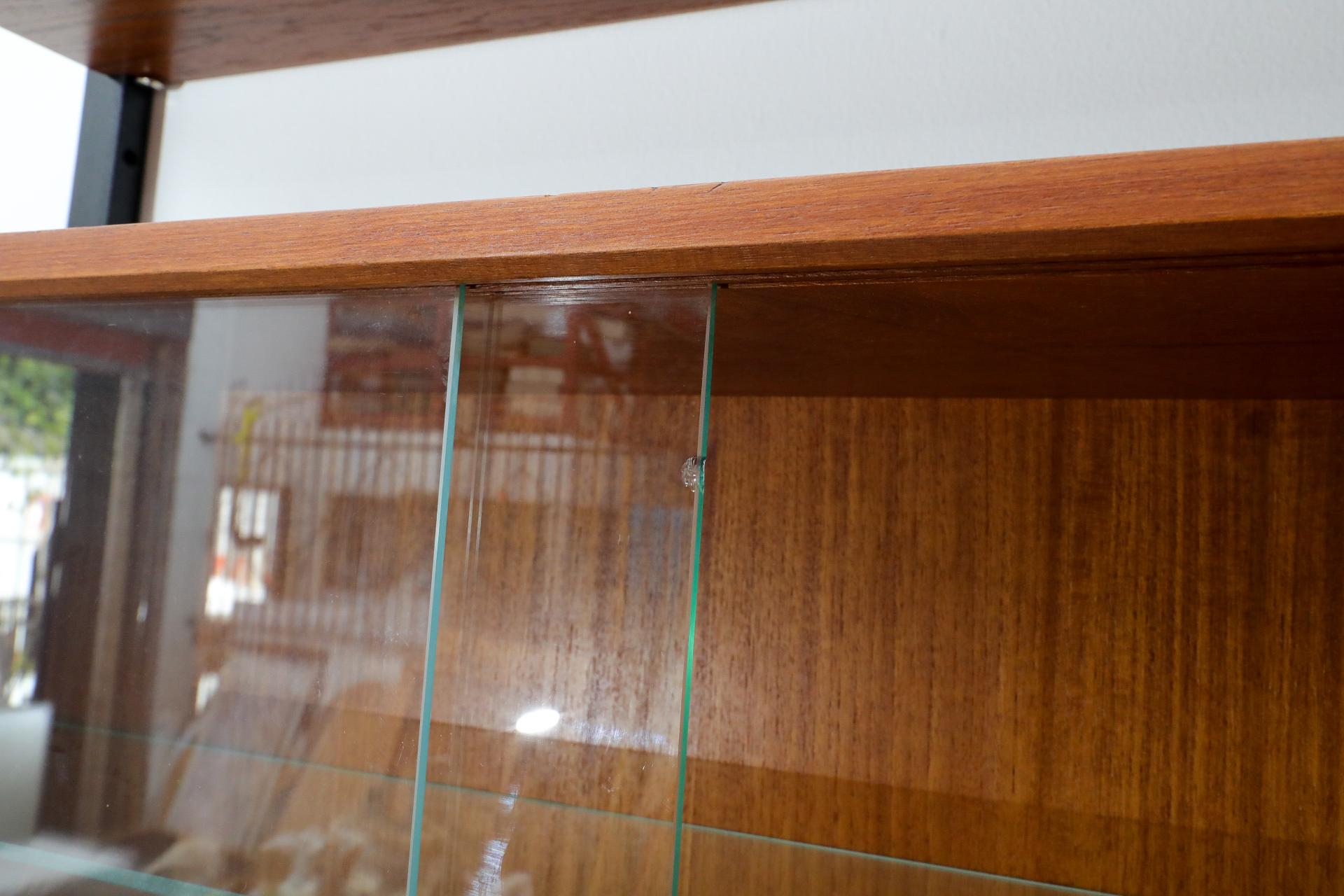 Poul Cadovius Four Section Shelving System for Royal System in Teak In Good Condition In Los Angeles, CA