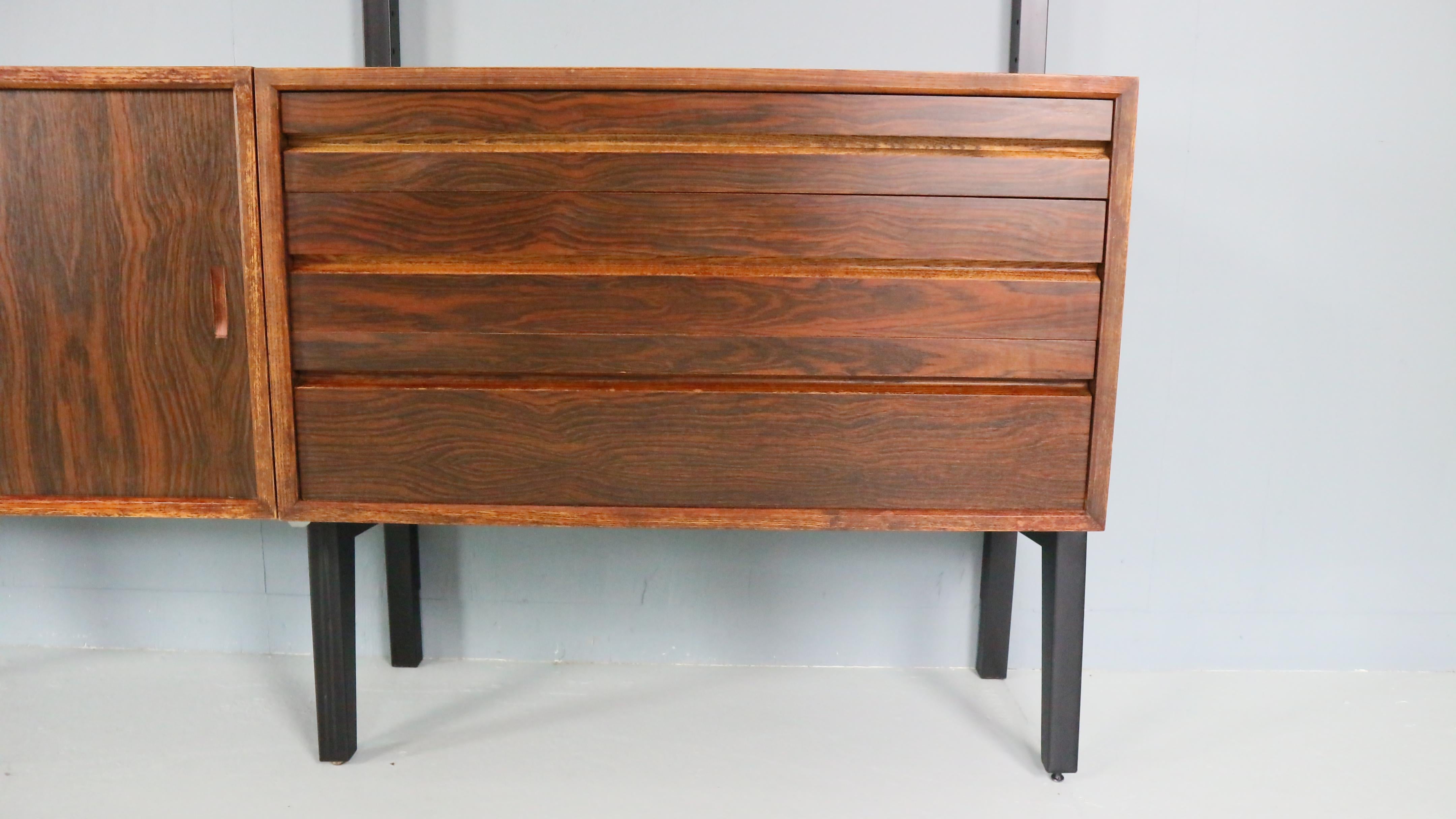 Poul Cadovius Freestanding Modular Wall Unit System for Royal System, 1960s 3