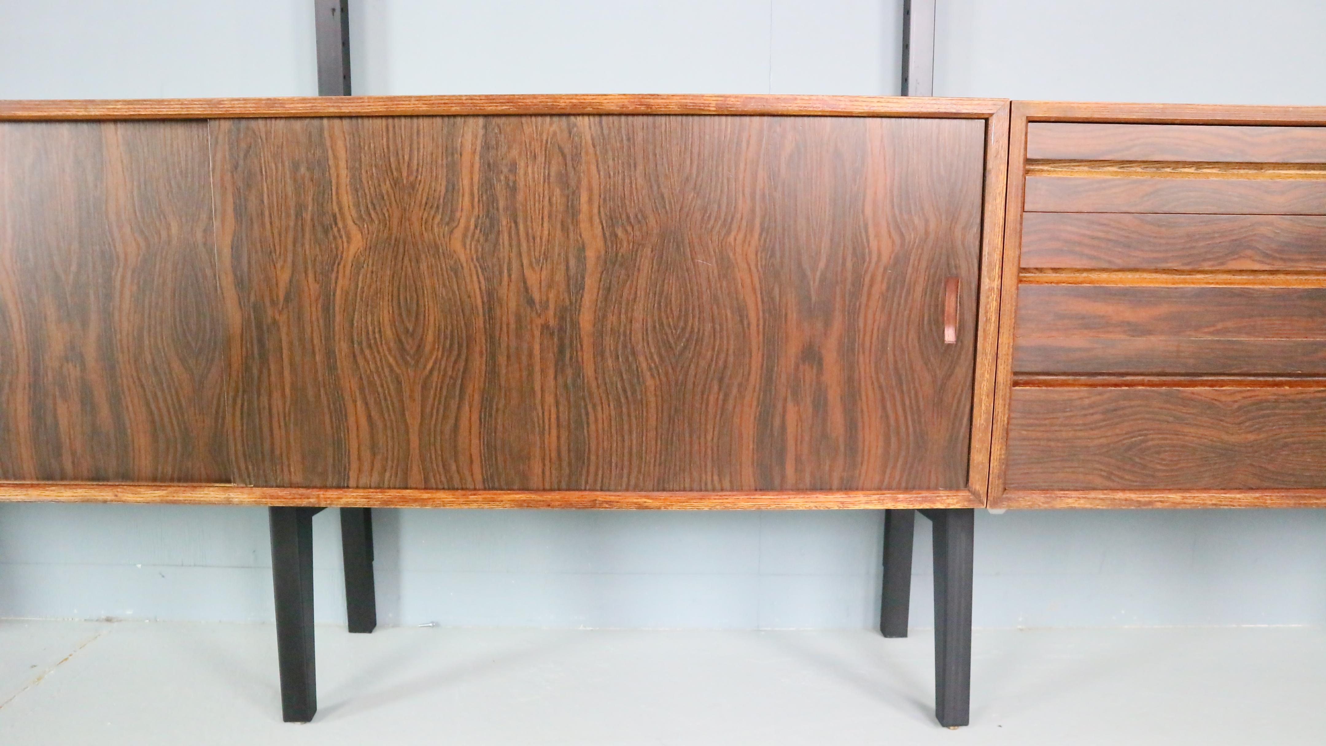 Poul Cadovius Freestanding Modular Wall Unit System for Royal System, 1960s 2