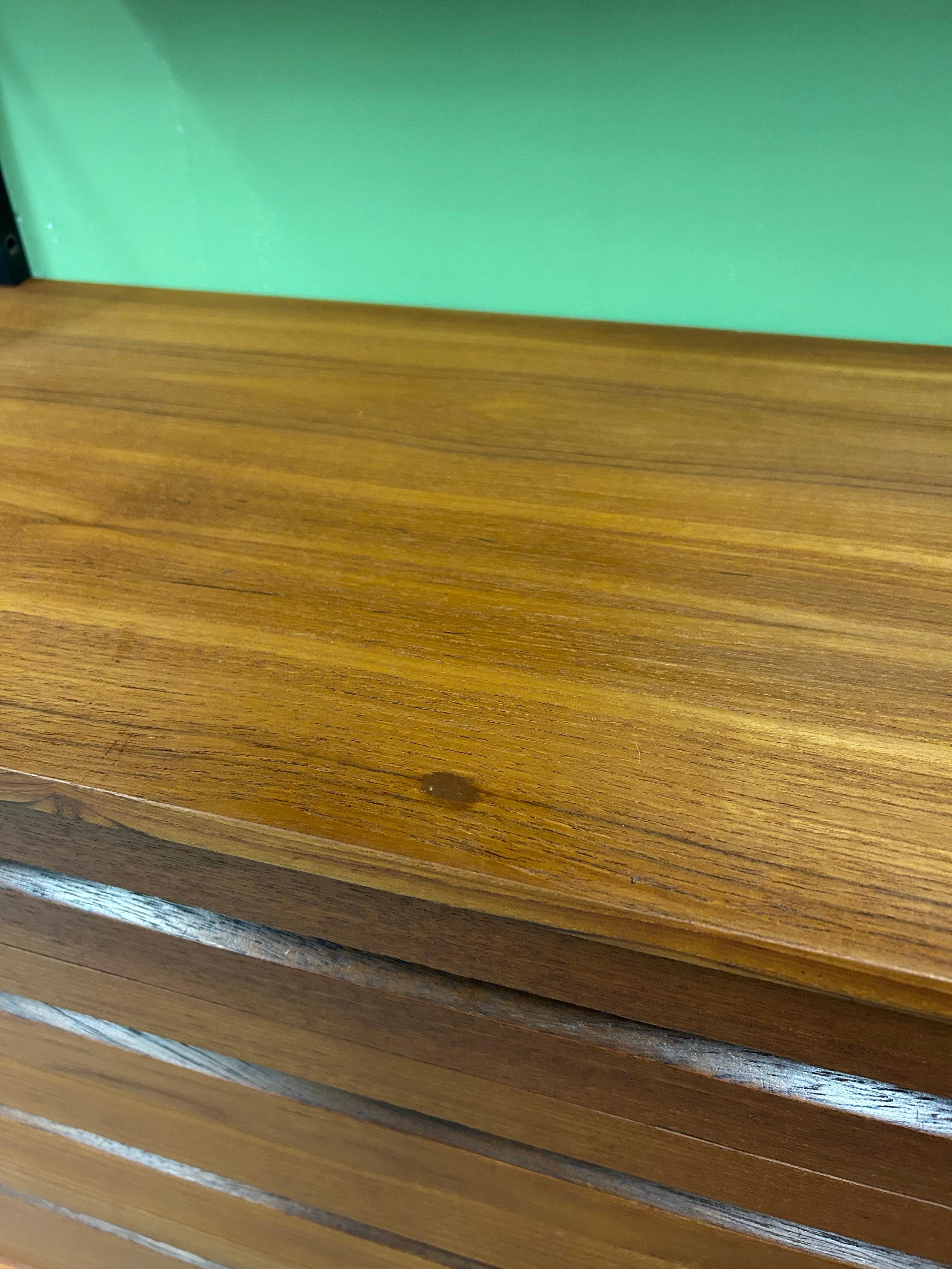 Poul Cadovius Mid- Century Modern Modular Teak Wall Unit Shelving for Cado, 1960 1