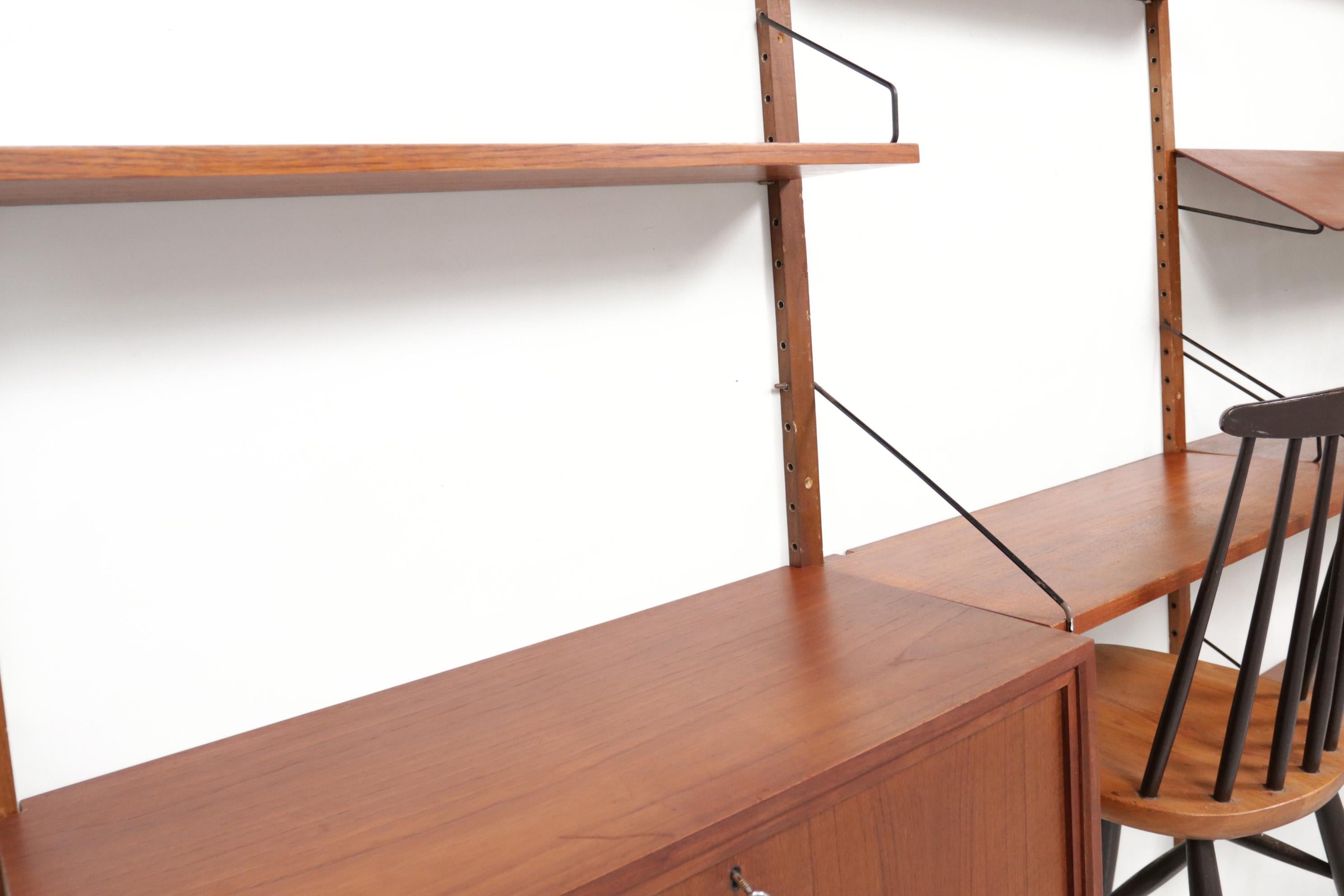 Poul Cadovius Modular Floating Shelf Wall System in Teak, Denmark, 1950's 5