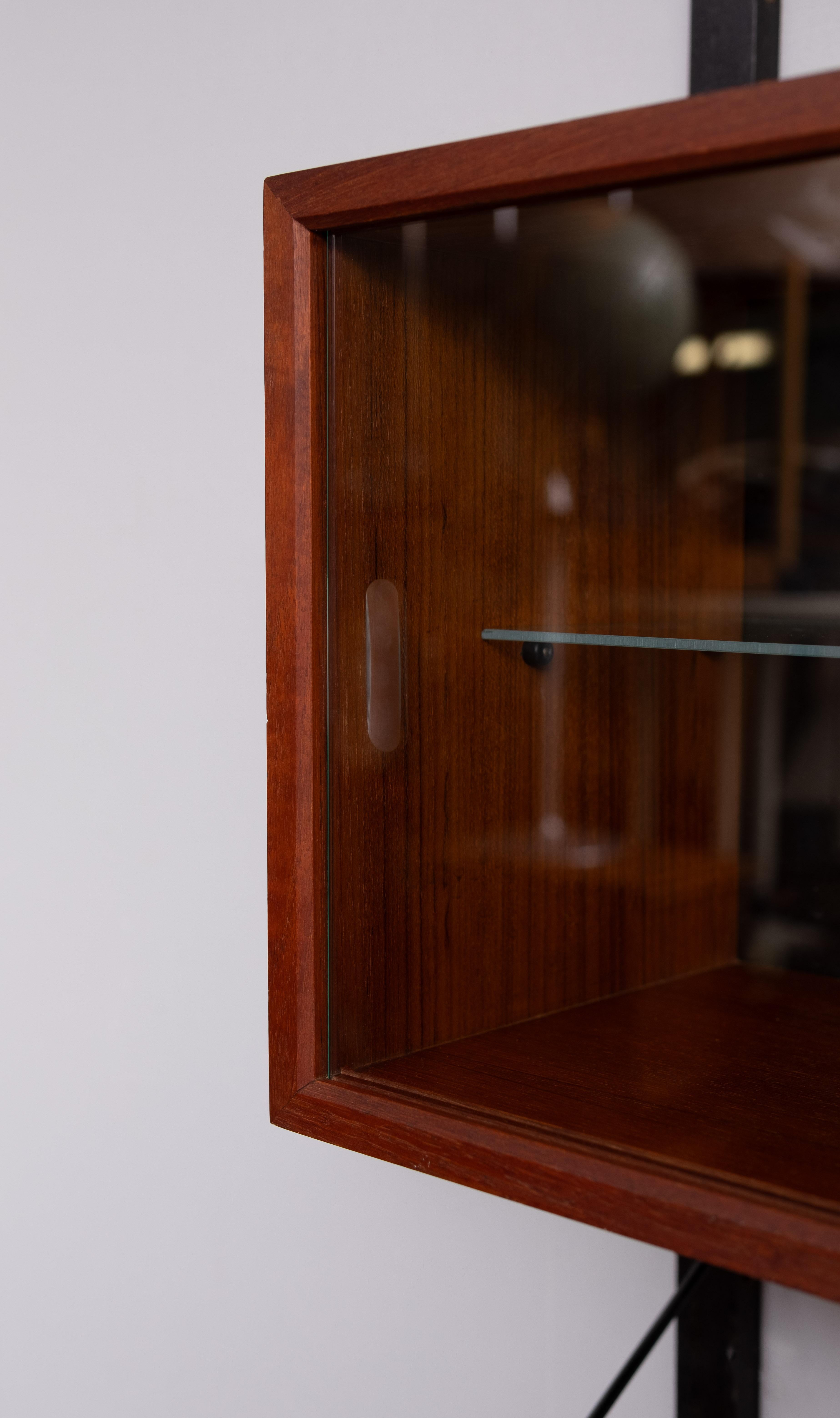 Metà XX secolo Poul Cadovius  sistema modulare Teak Wall  Danimarca  1960s in vendita