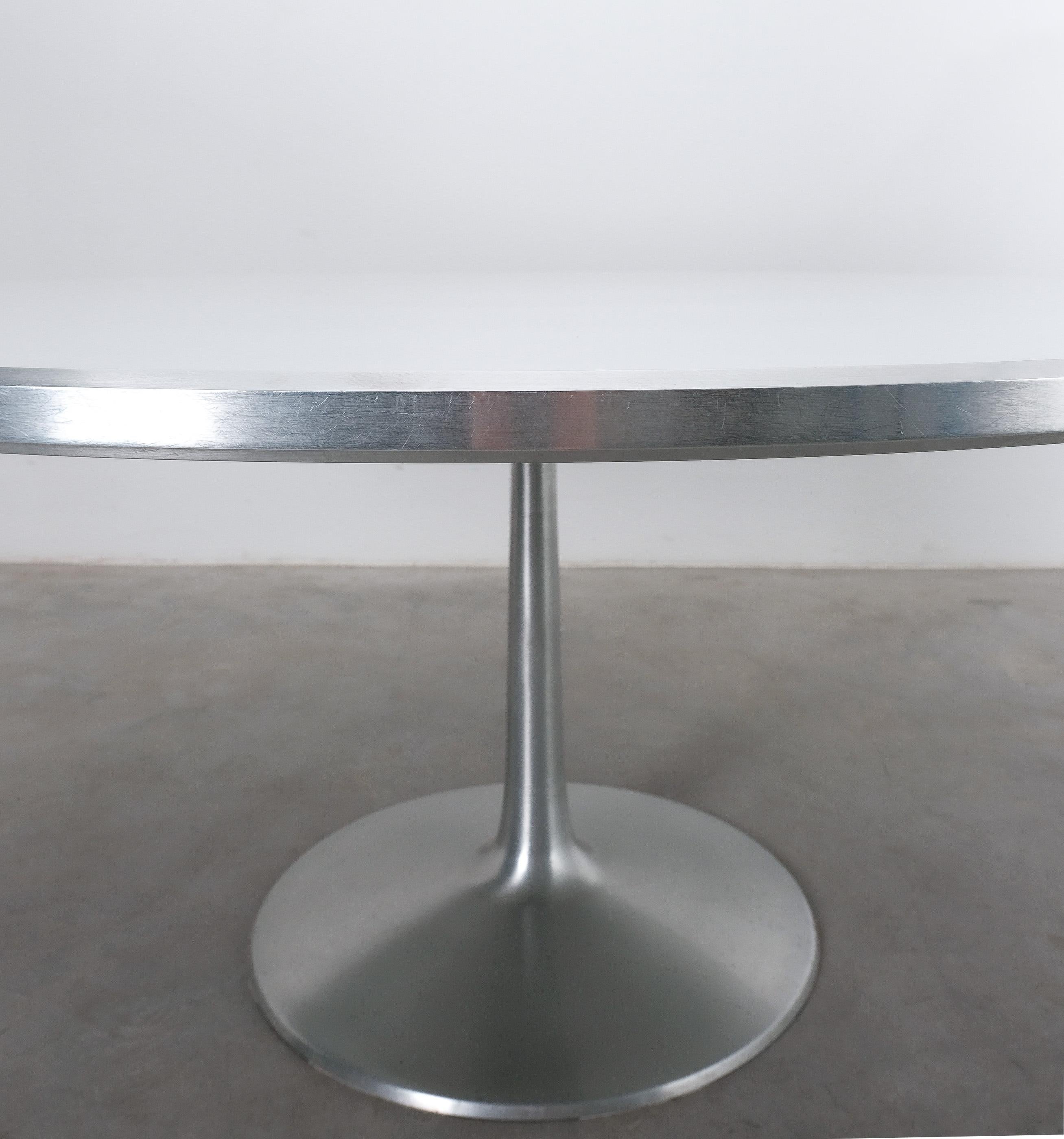 Poul Cadovius Pedestal Dining Table Largest Version Aluminum, Mid Century  In Good Condition In Vienna, AT