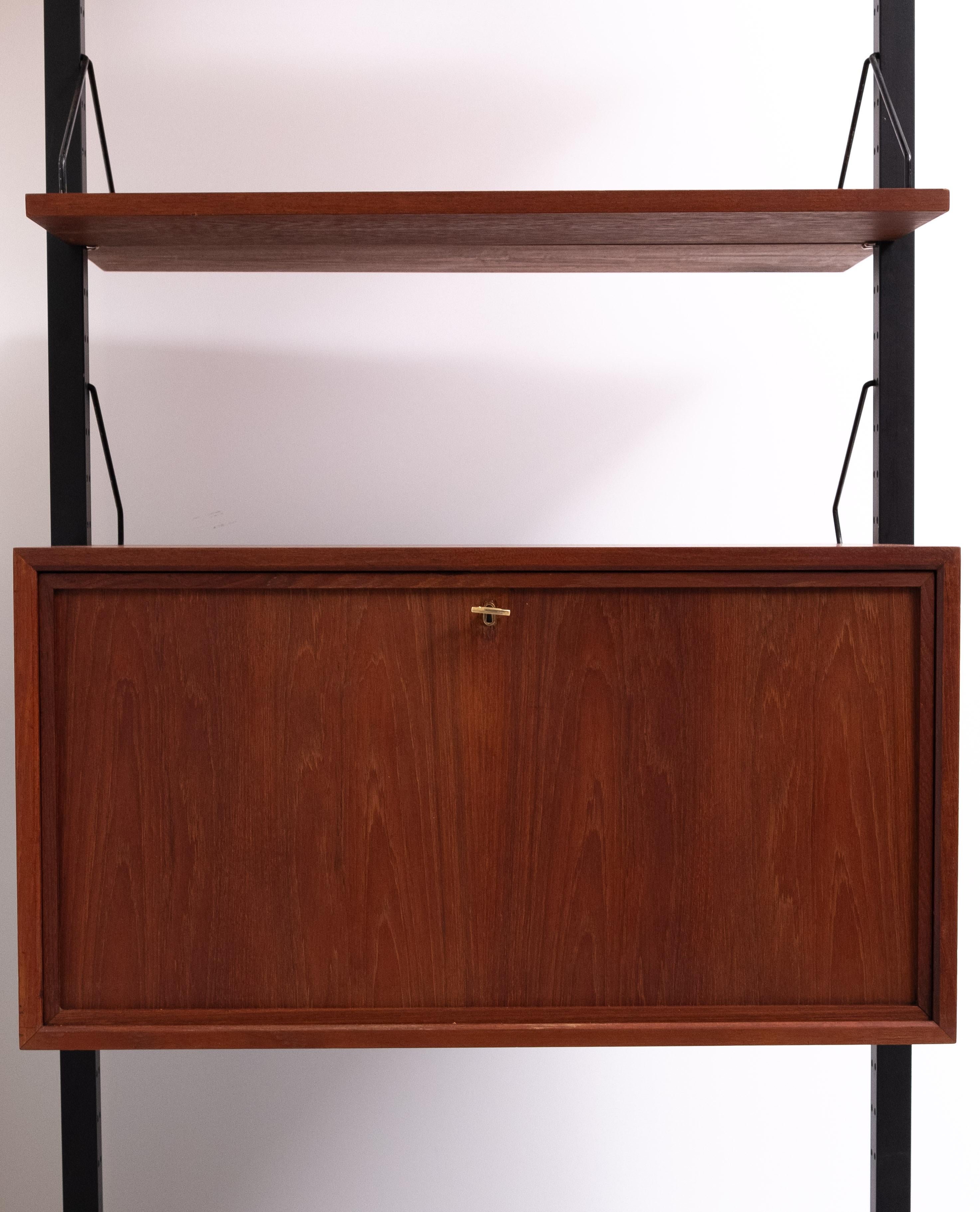 Mid-Century Modern Poul Cadovius Room Divider Teak Royal Wall System  Denmark 1960s For Sale
