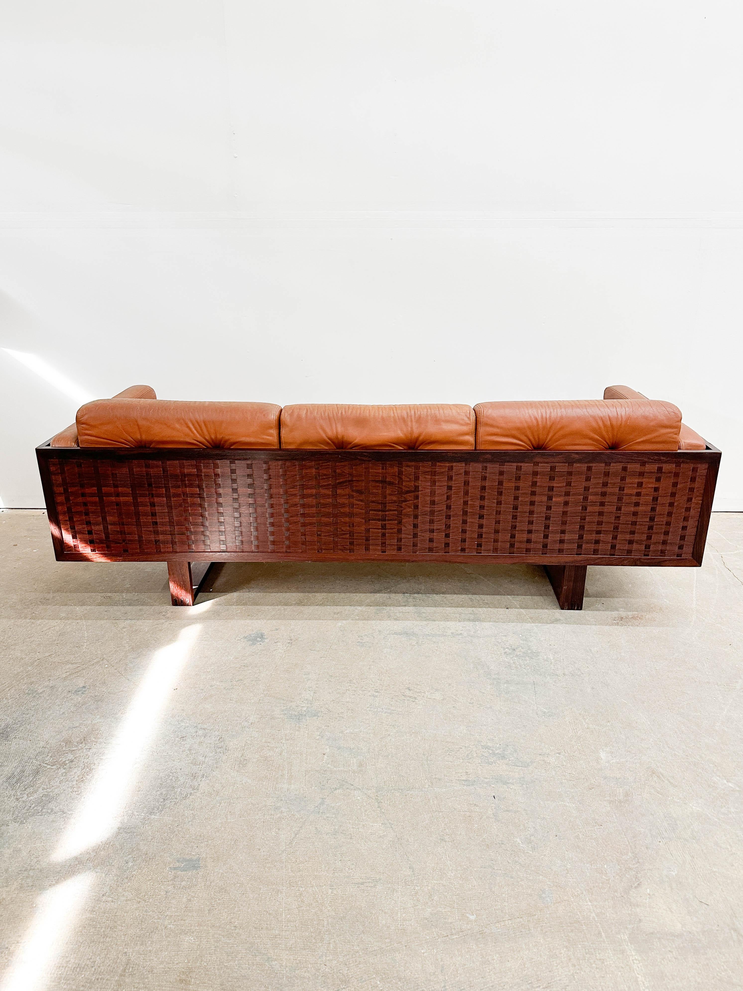 Poul Cadovius Sofa aus Rosenholz und Leder im Angebot 8