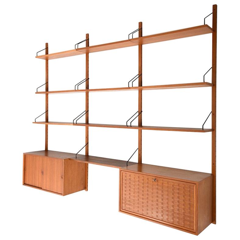 Poul Cadovius Royal System in Teak, 1960s For Sale