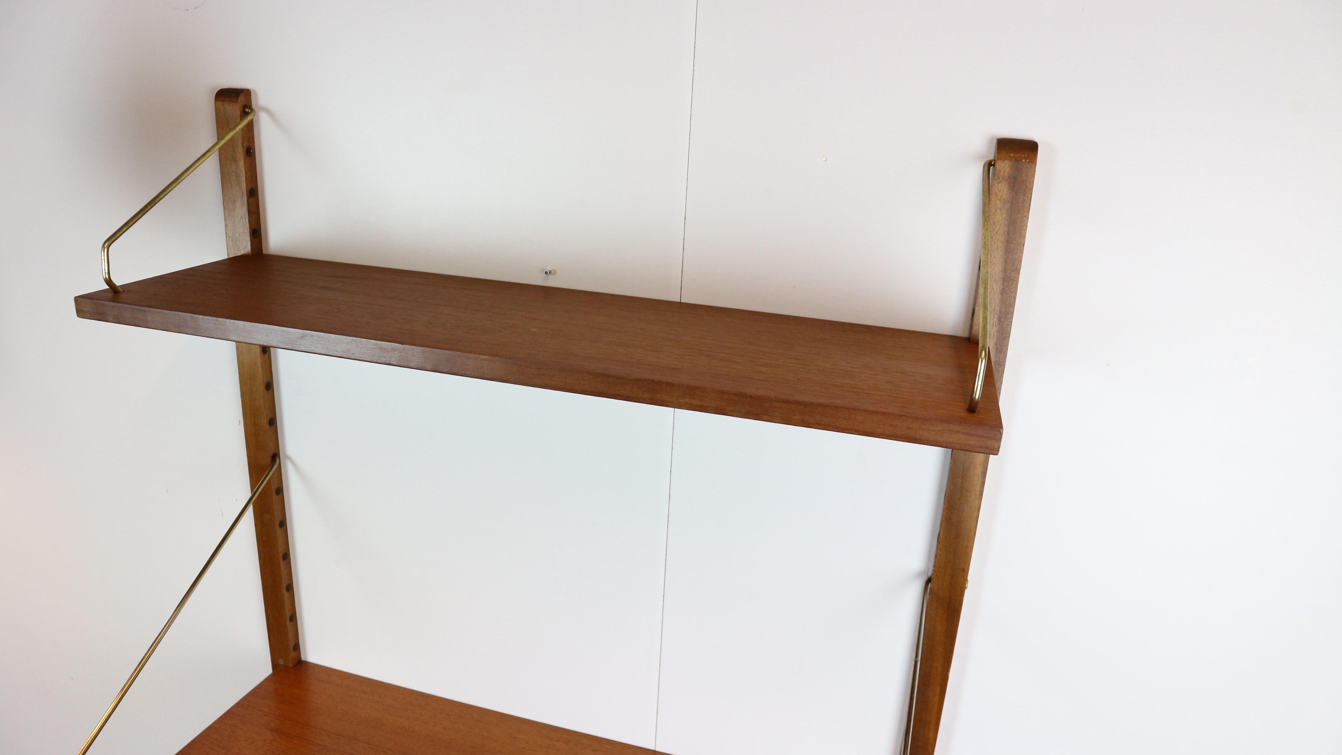Poul Cadovius 'Royal System' teak desk shelf and brass brackets, 1960s Denmark 10