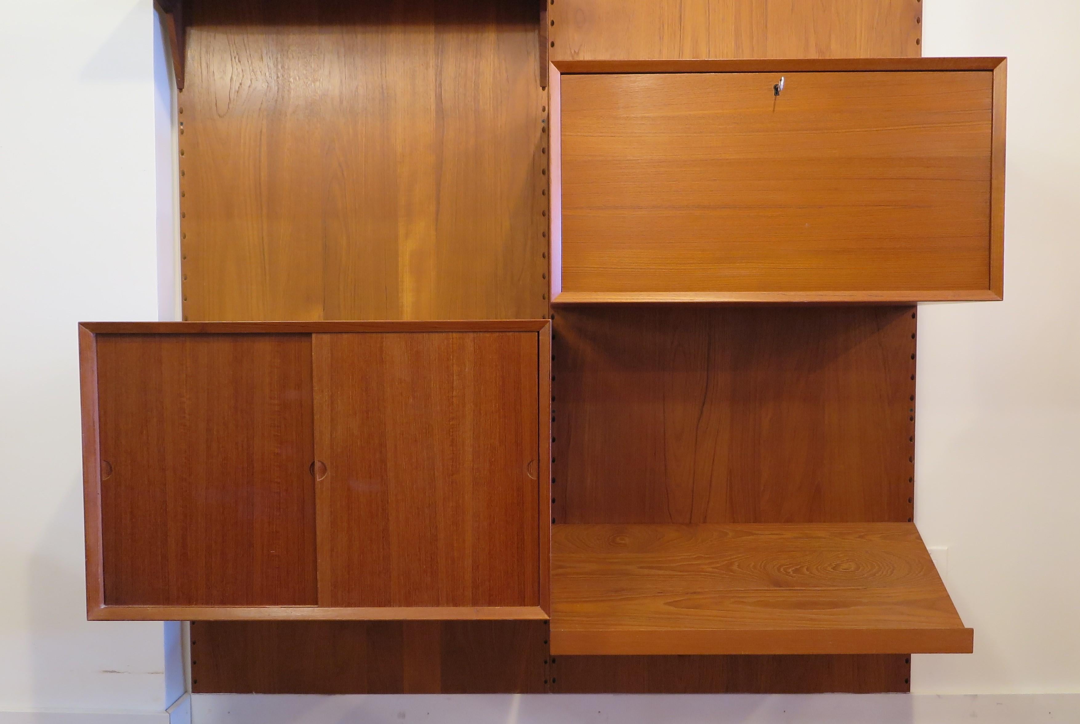 Mid-Century Modern Poul Cadovius Royal System Wall Unit for Cado