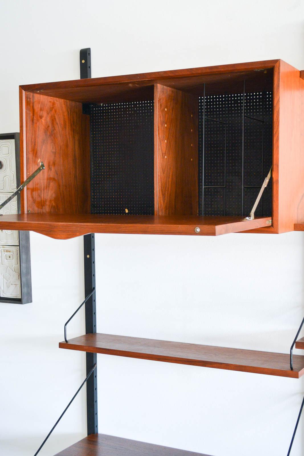 Poul Cadovius Royal System Wall Unit in Teak, ca. 1965 1