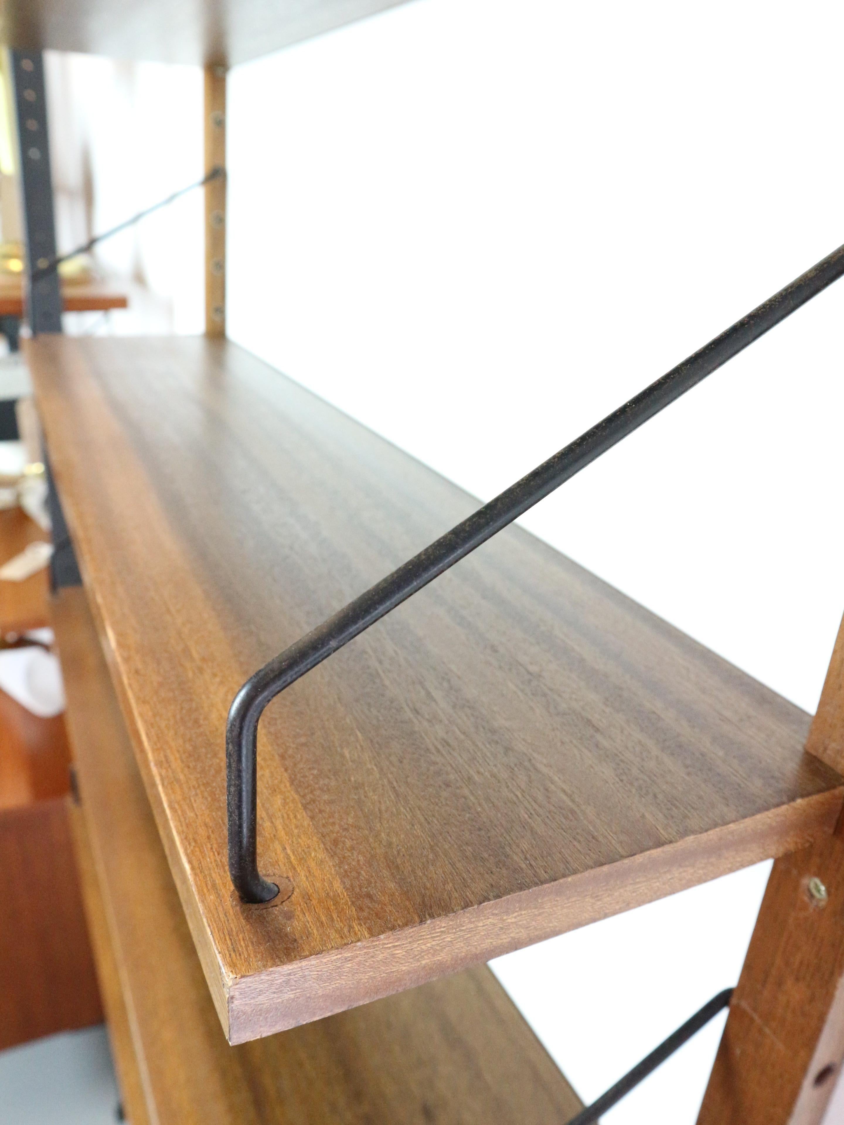 Poul Cadovius 'Royal System' walnut shelfs and black brackets, 1960s Denmark 1