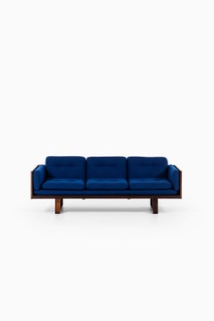 Poul Cadovius Sofa in Rosewood Produced by France & Son in Denmark