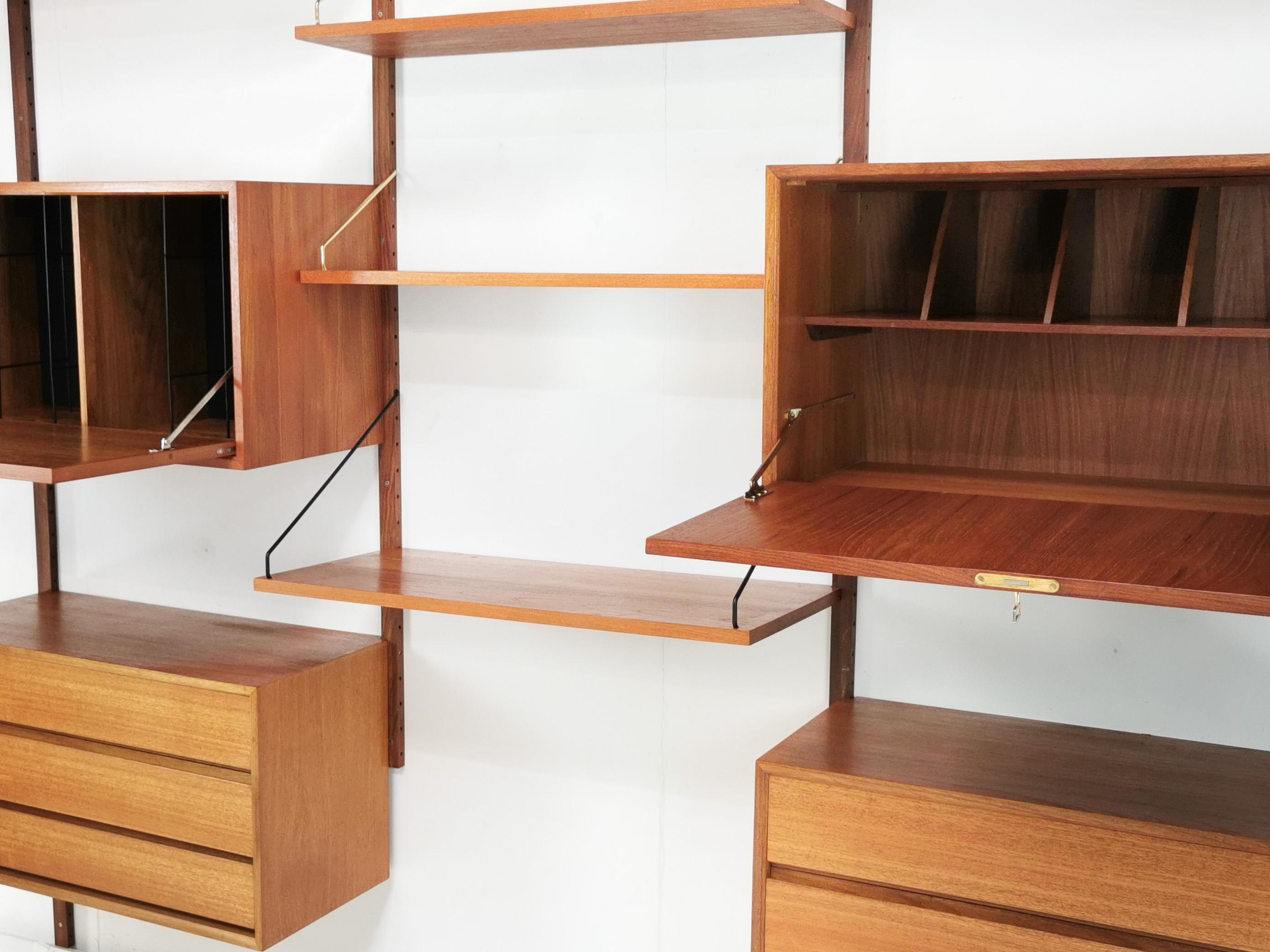 Poul Cadovius Teak Mid Century Wall Unit Shelving Bookcase Danish 1960s 4
